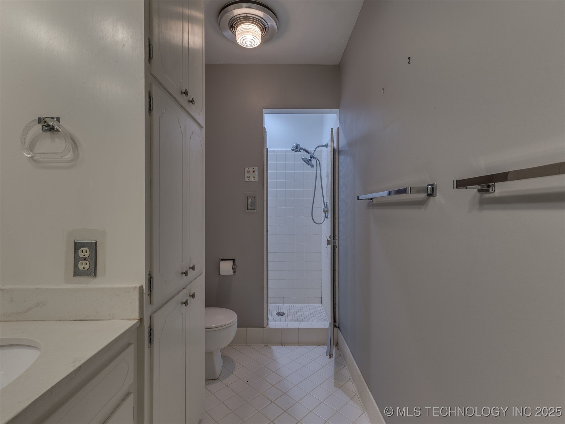 7508 E 53rd Street Property Photo 44