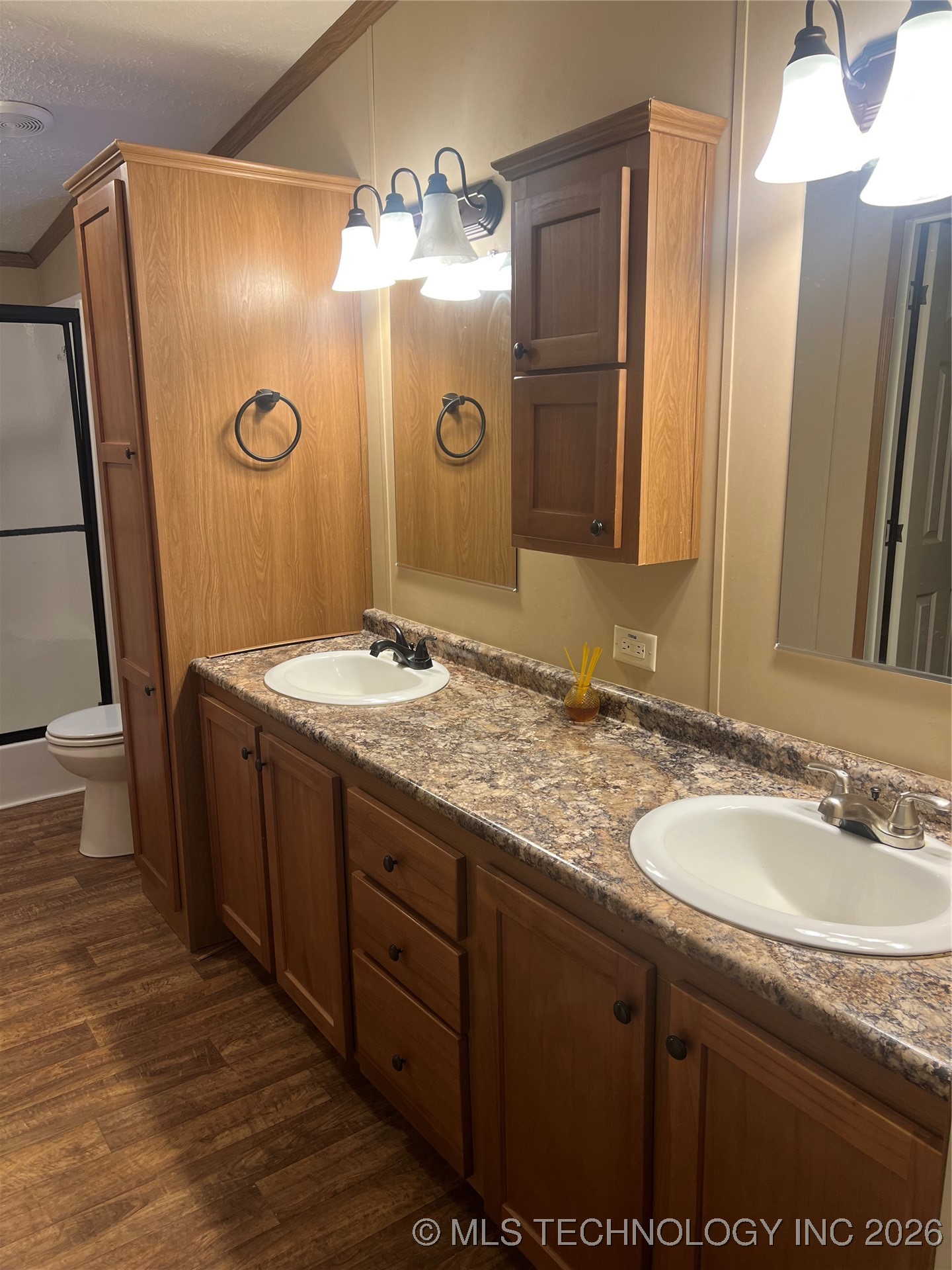 421 Wooley Avenue Property Photo 4