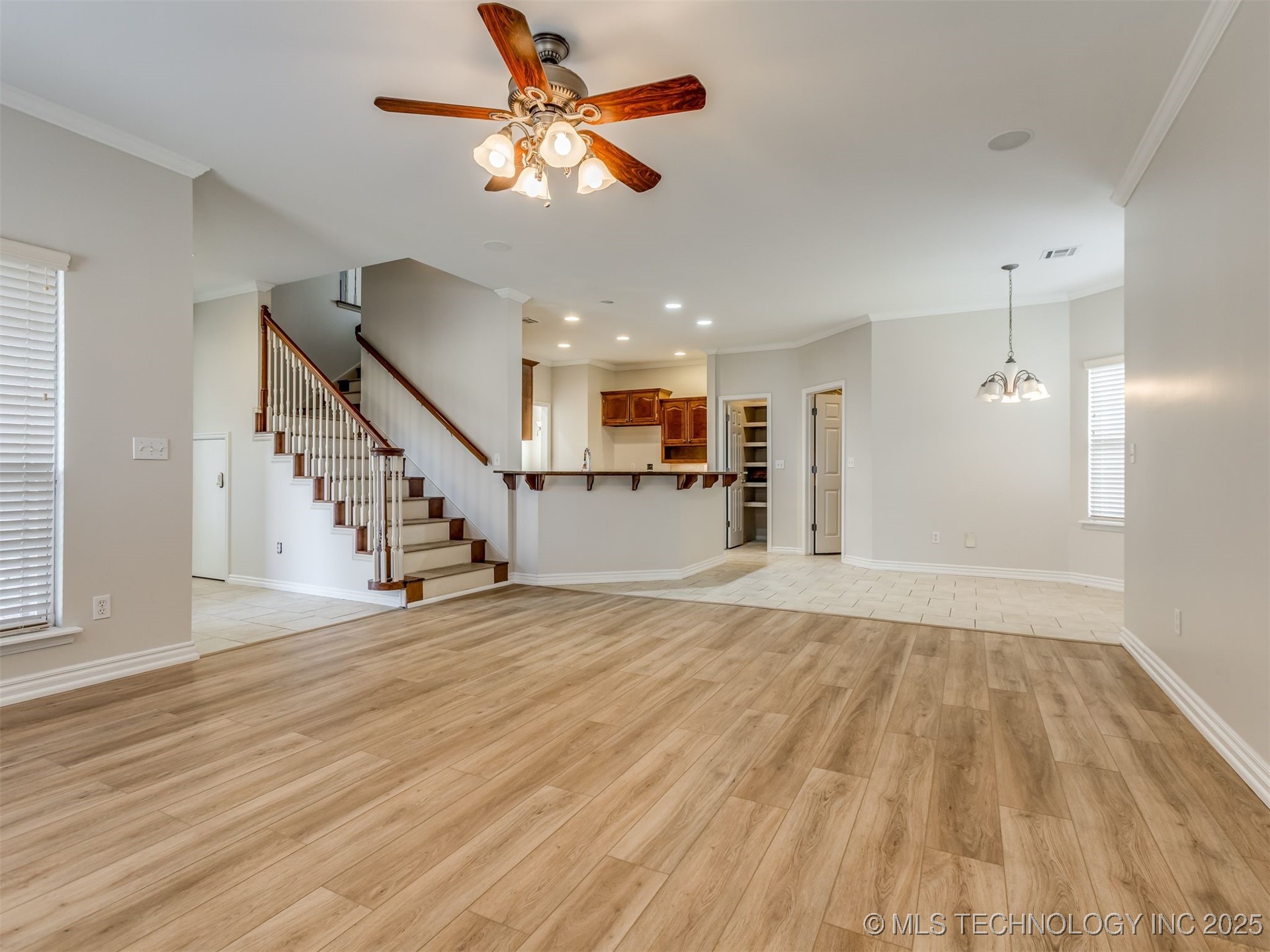 29367 E 28th Street S Property Photo 11