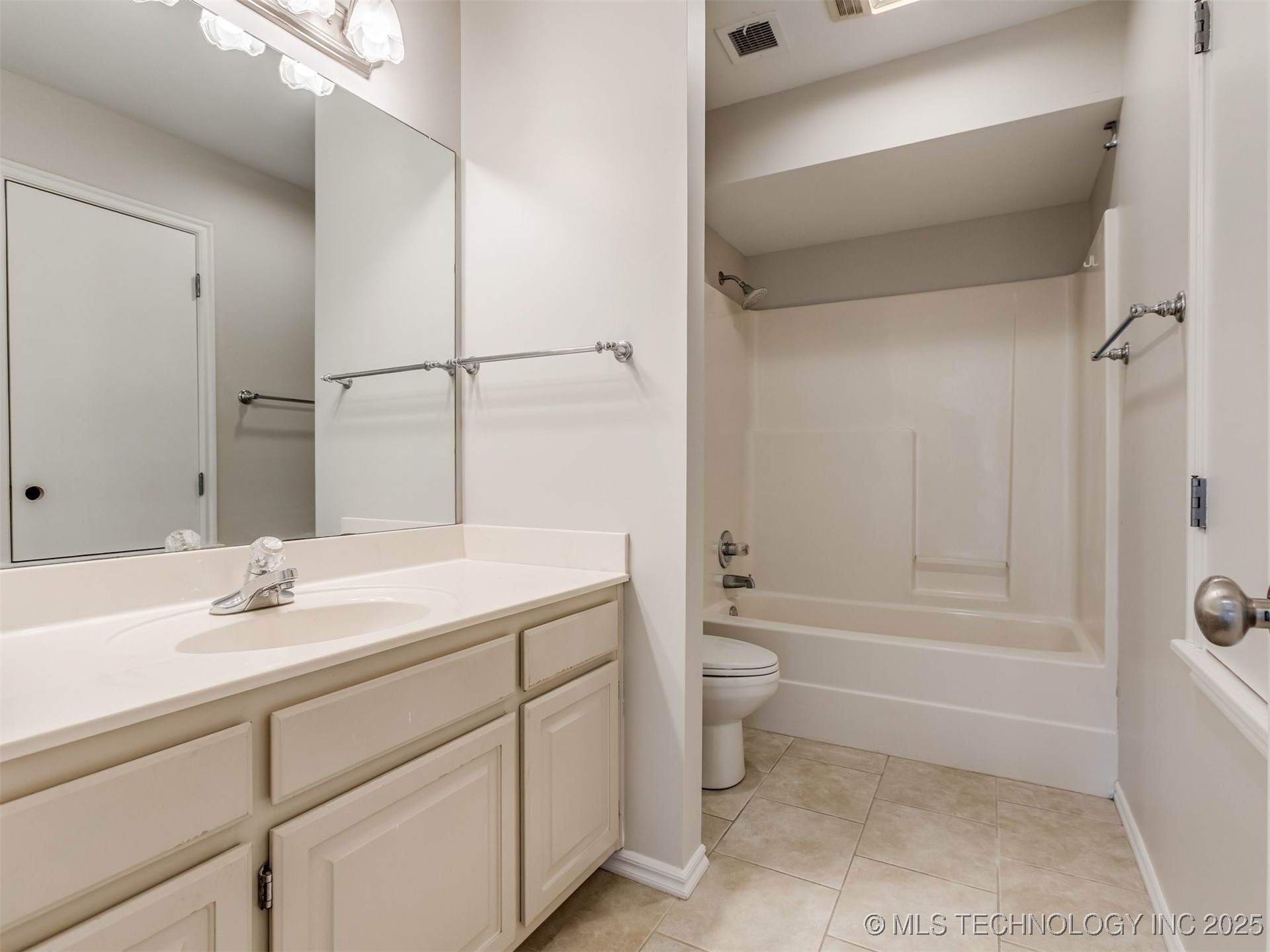 29367 E 28th Street S Property Photo 39