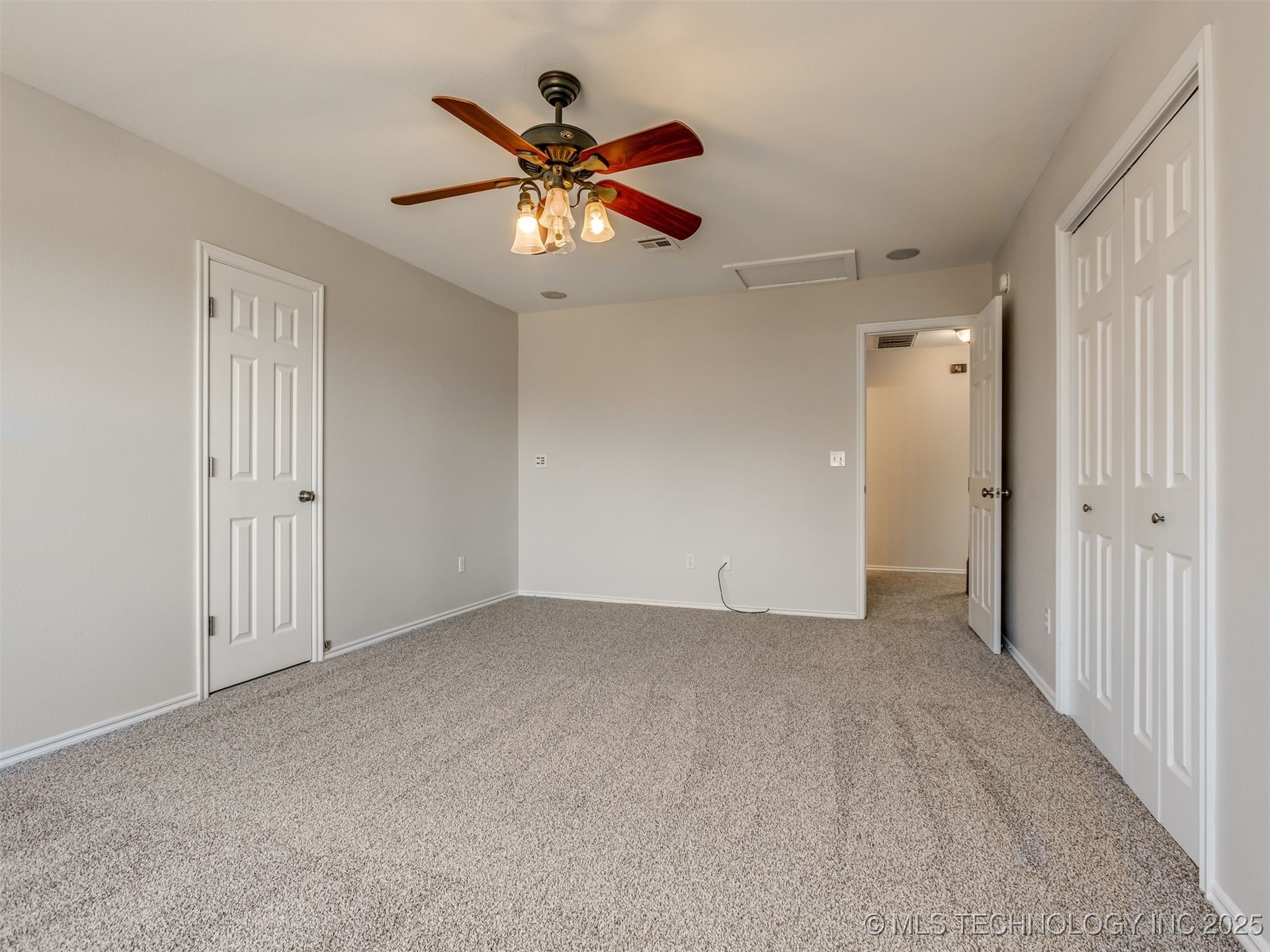 29367 E 28th Street S Property Photo 41