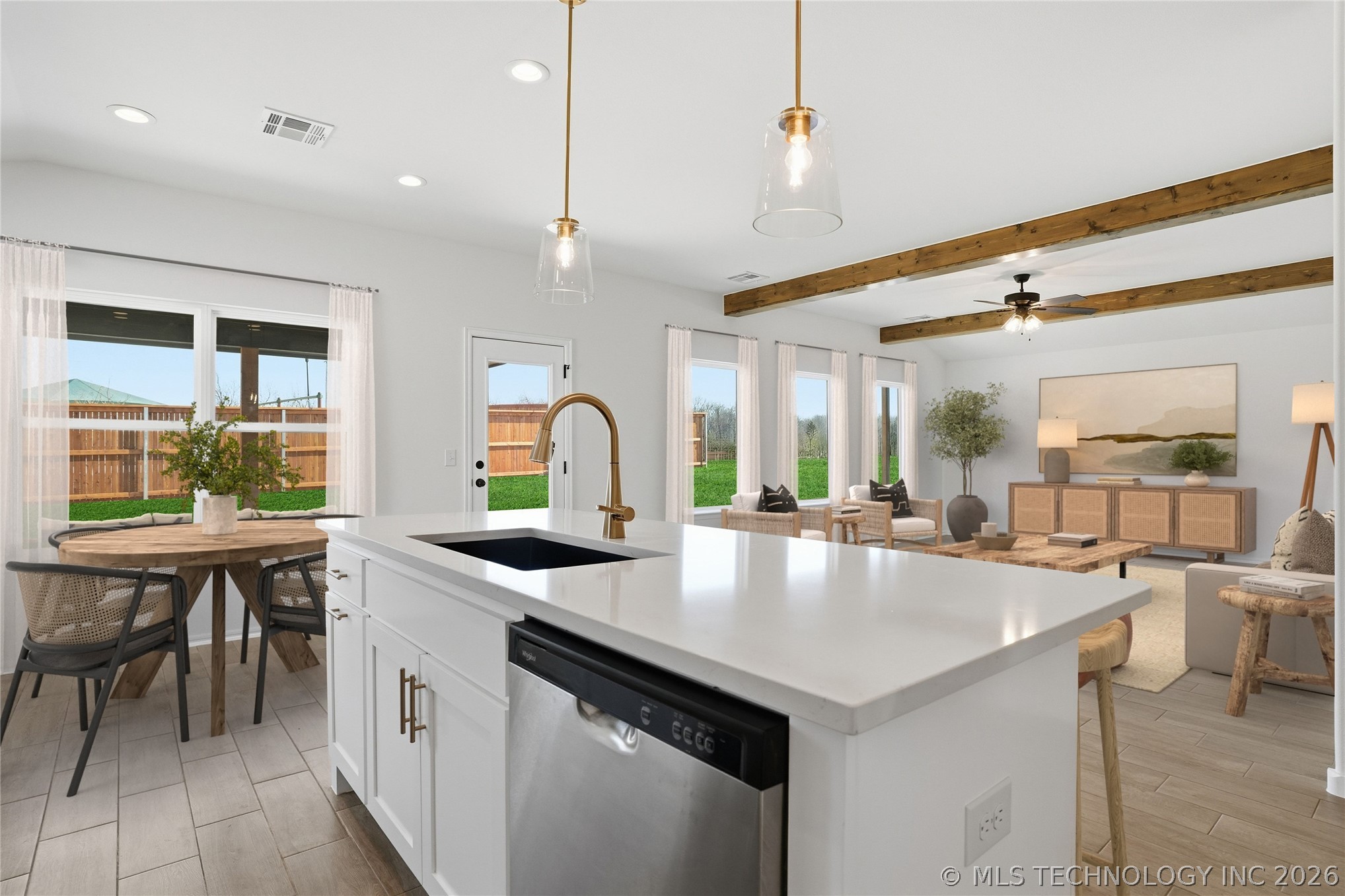 3427 N Gum Place Property Photo 13