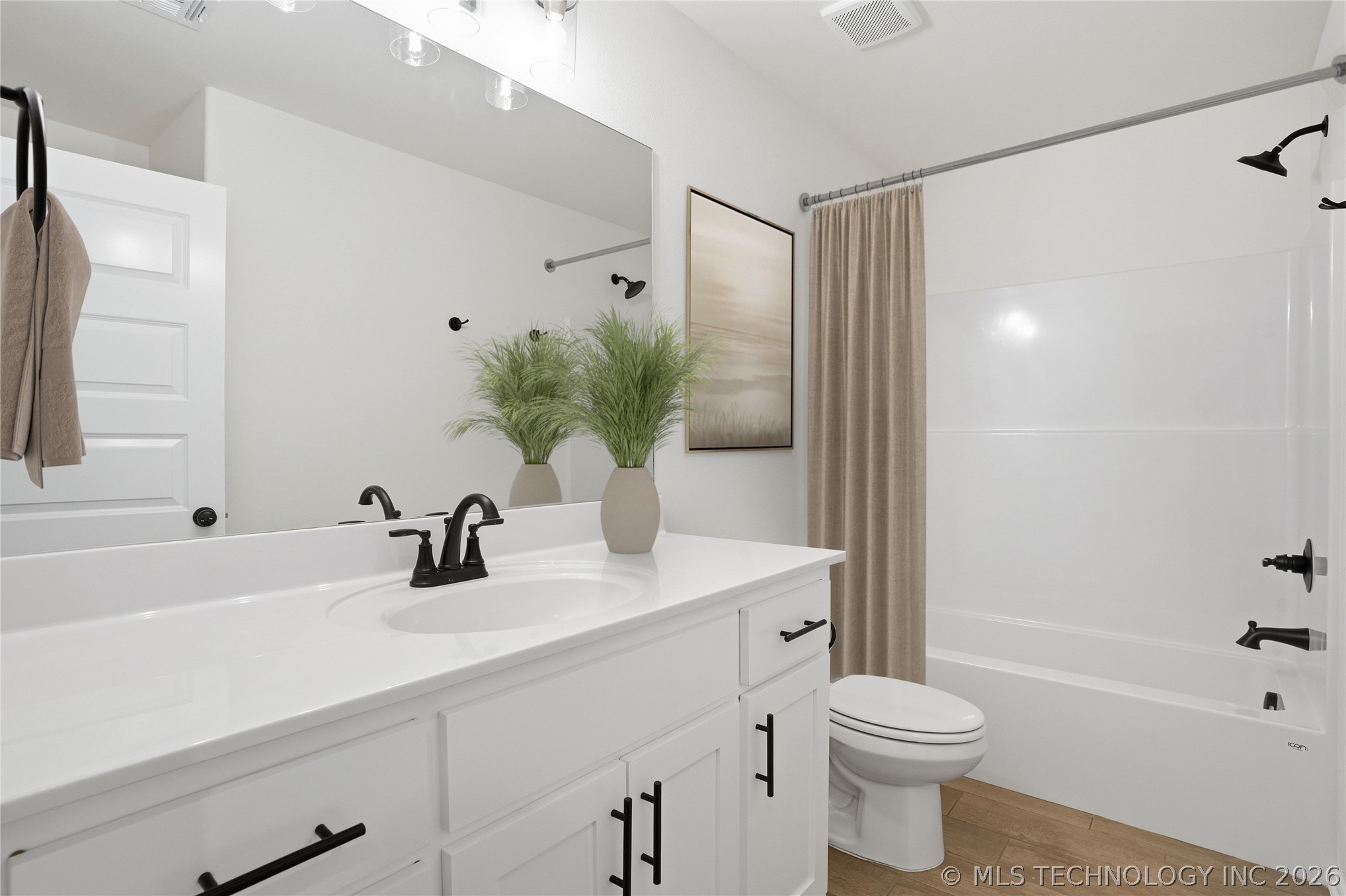 3427 N Gum Place Property Photo 21