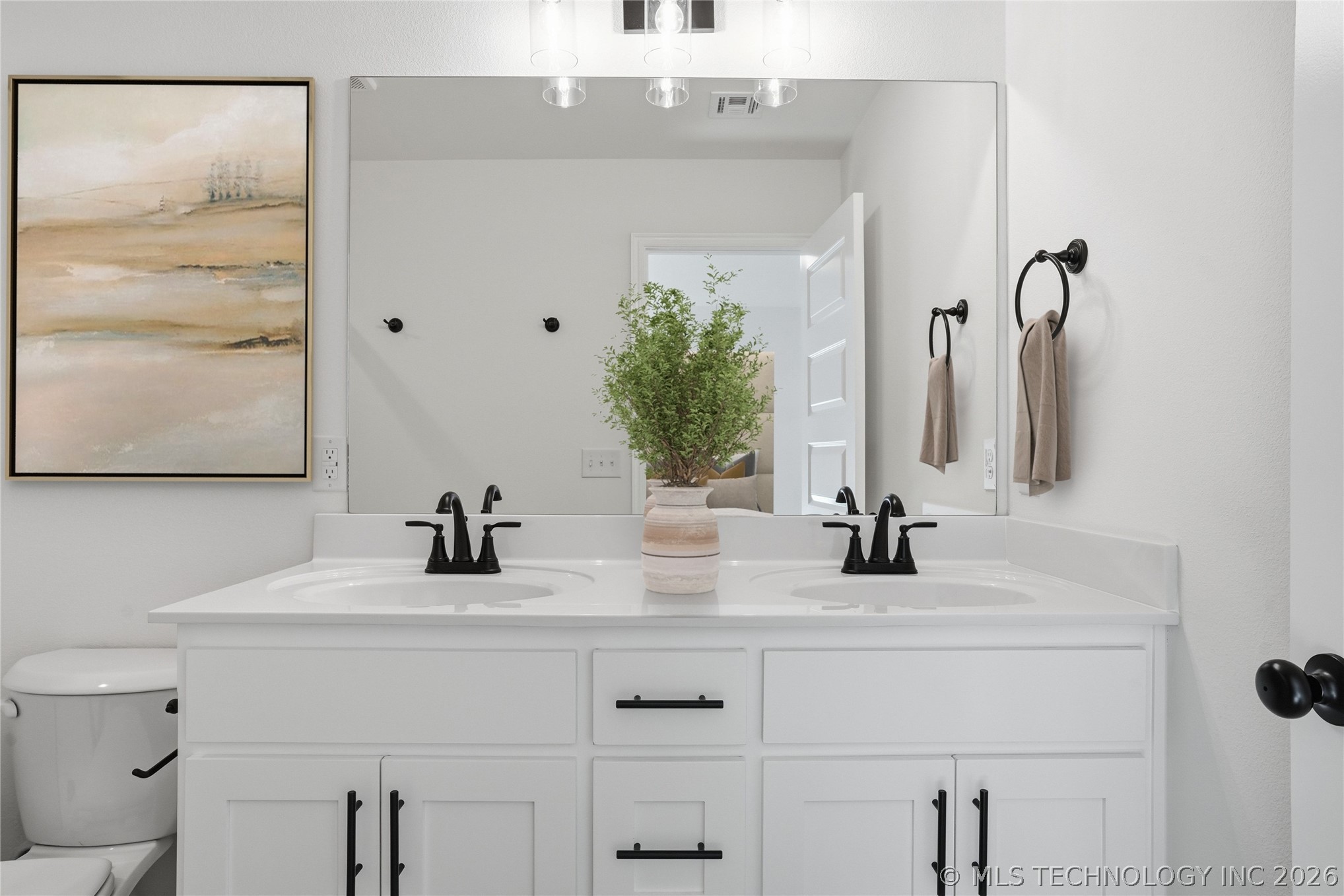 3427 N Gum Place Property Photo 29