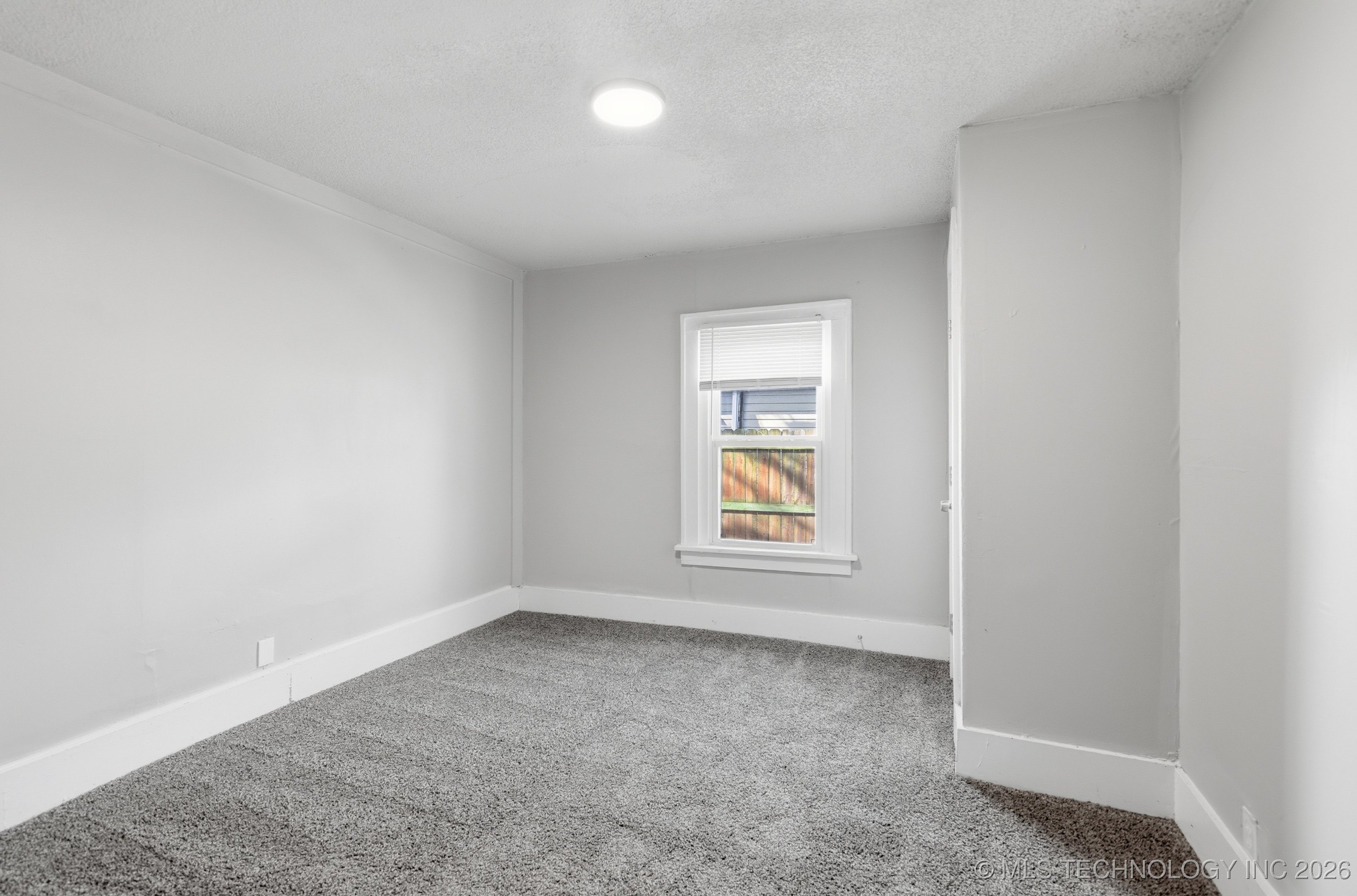 202 W Ada Street Property Photo 11