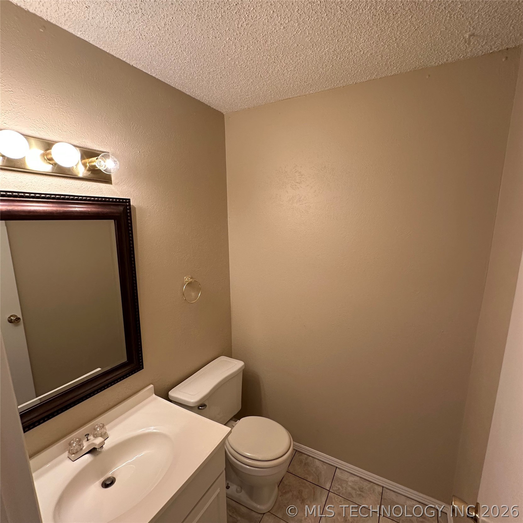 1120 S 110 Avenue E 12-2c Property Photo 10