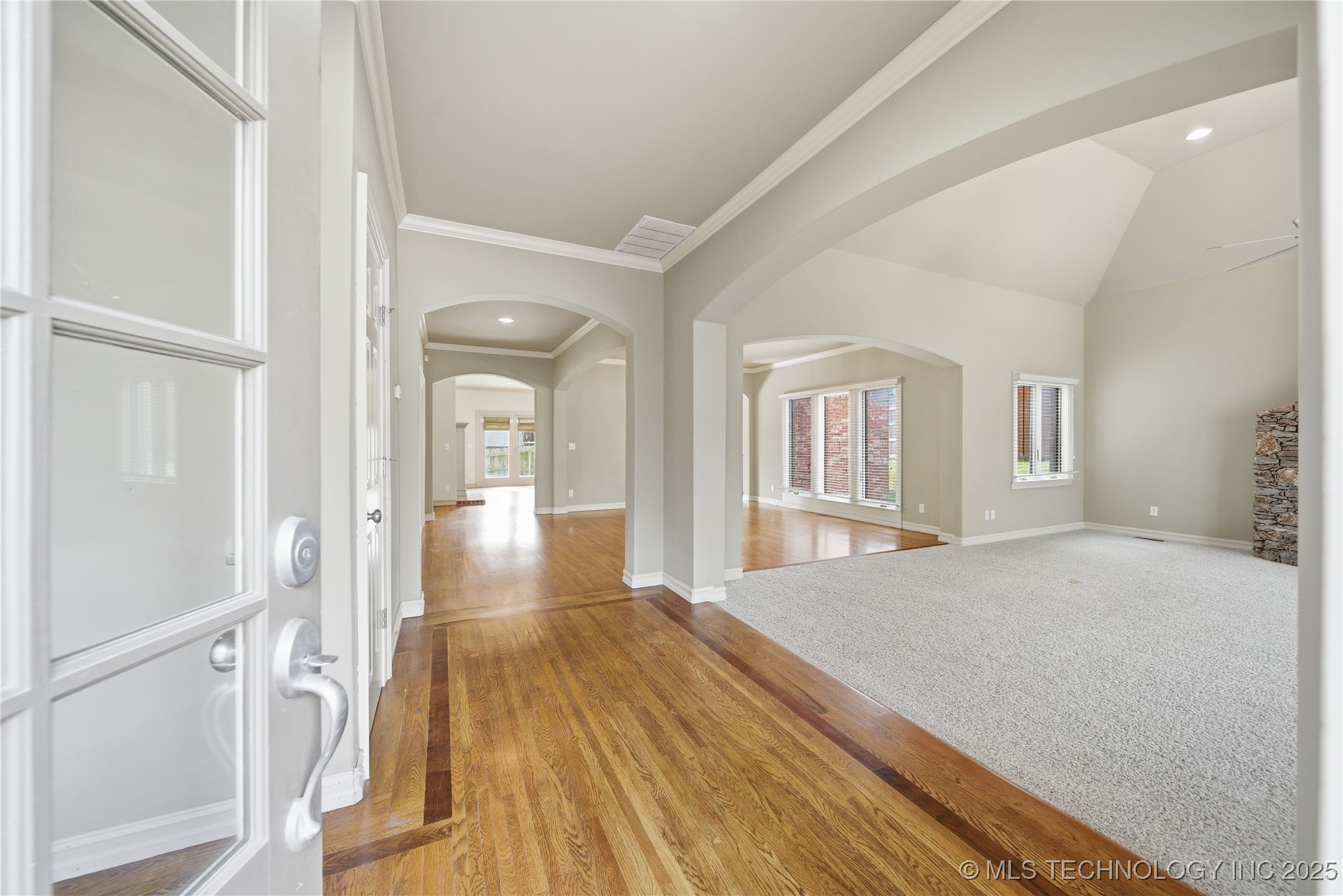 5132 E 85th Street Property Photo 4