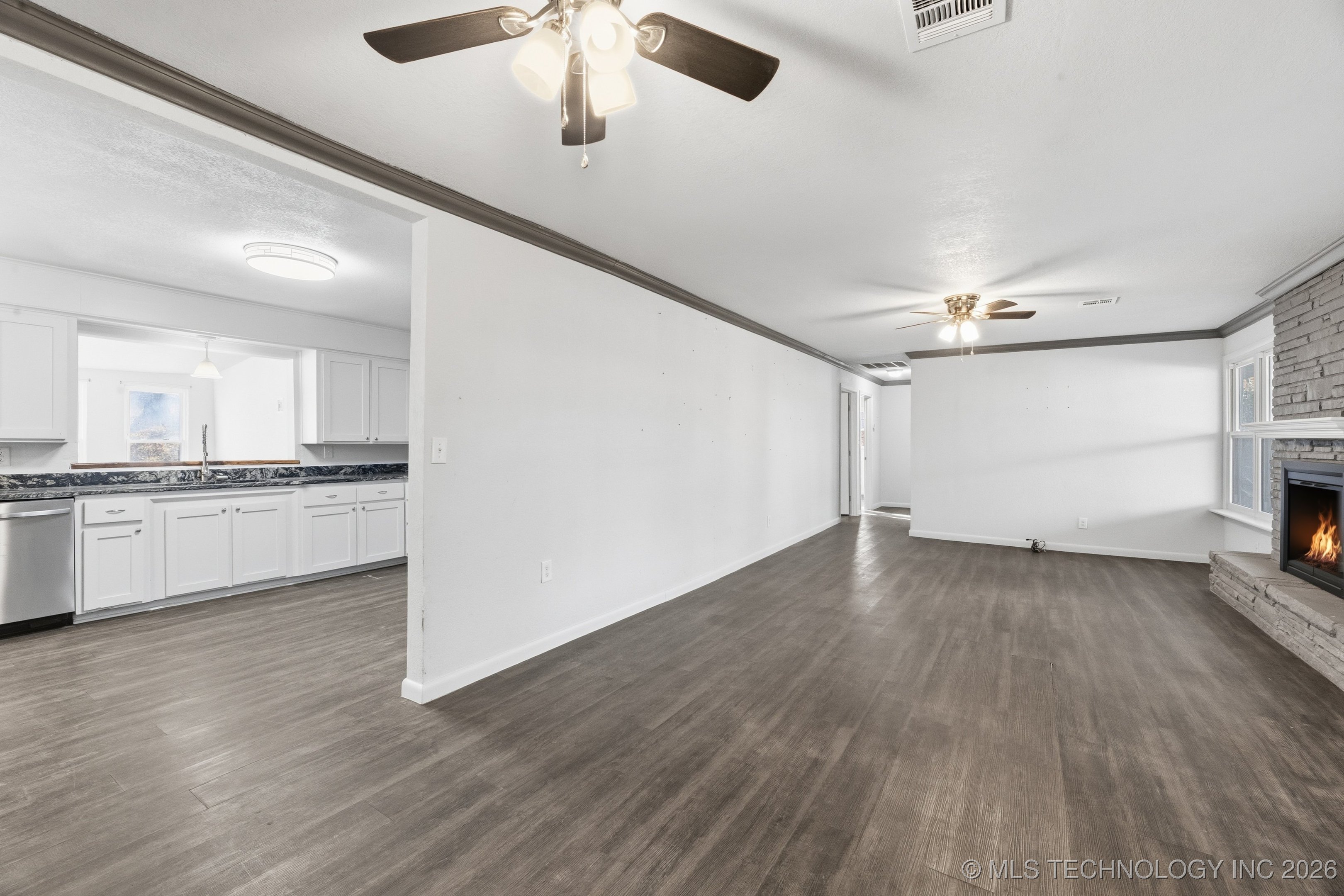 40682 N 3950 Road Property Photo 6