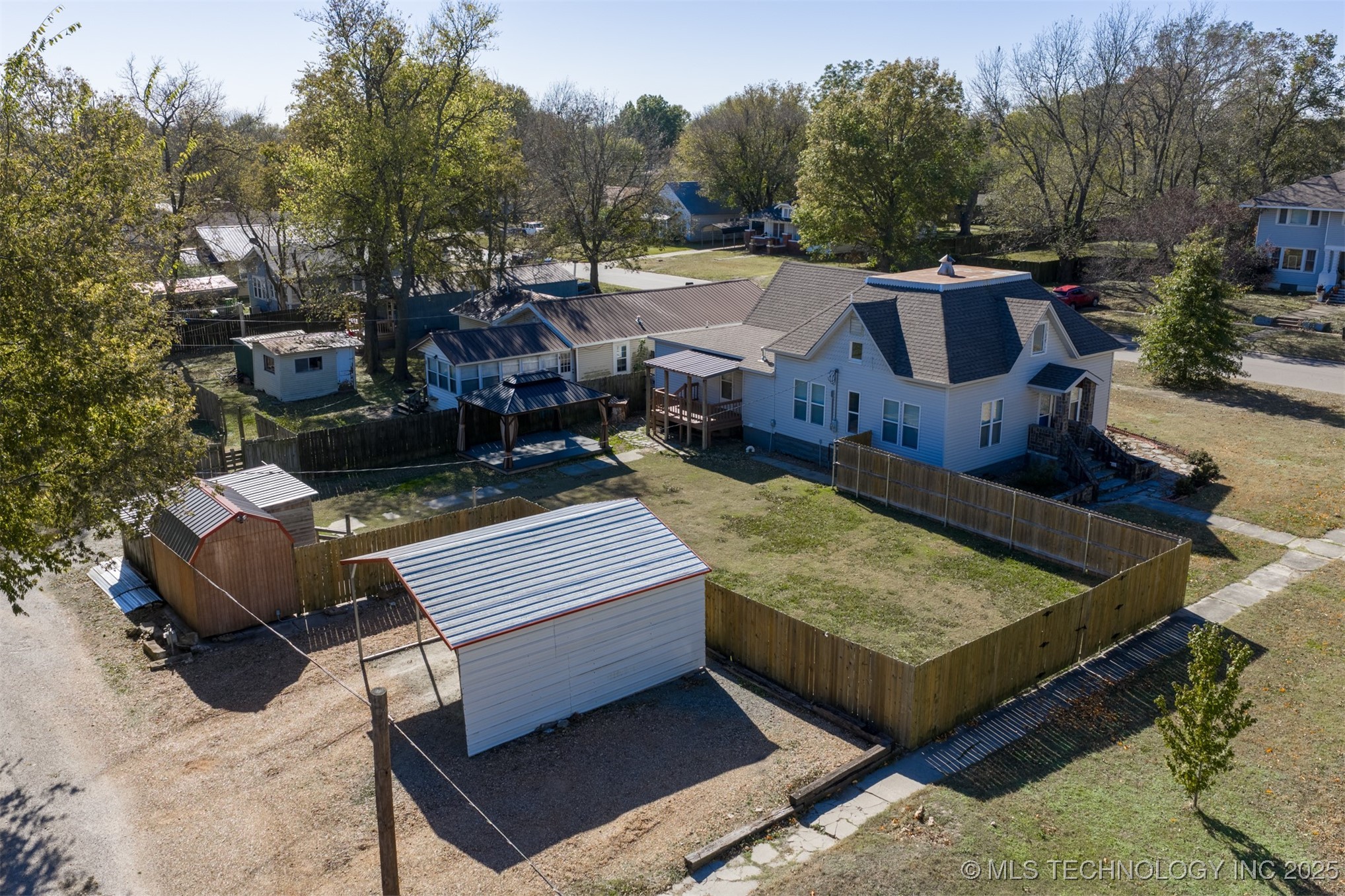 202 S 7th Street Property Photo 6