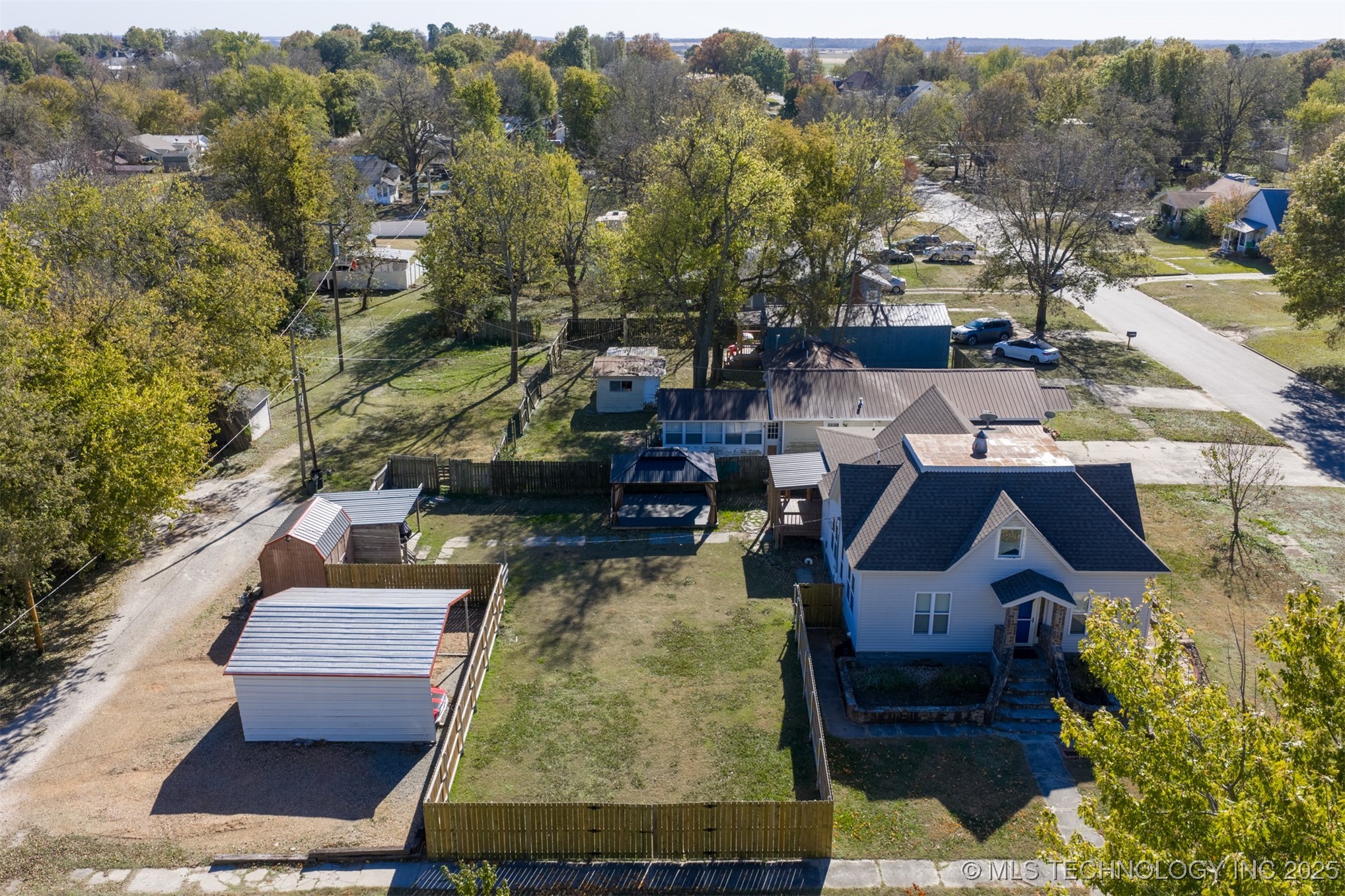 202 S 7th Street Property Photo 7