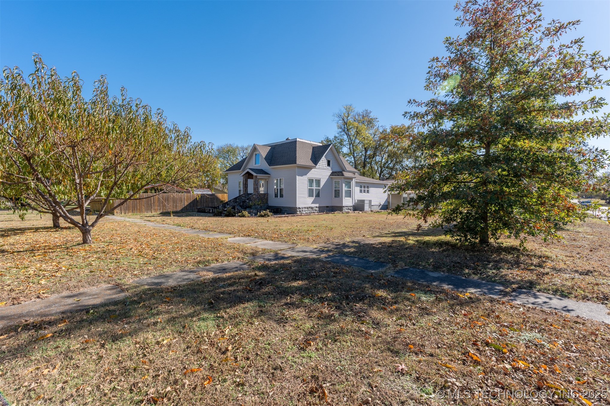 202 S 7th Street Property Photo 39