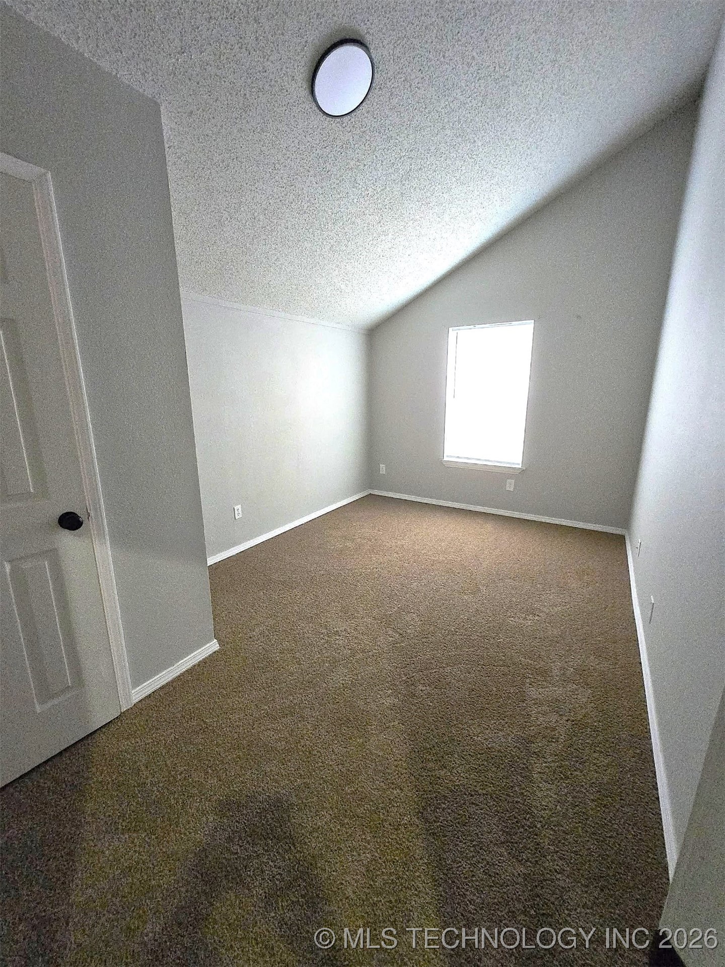 12404 E 35th Street Property Photo 9