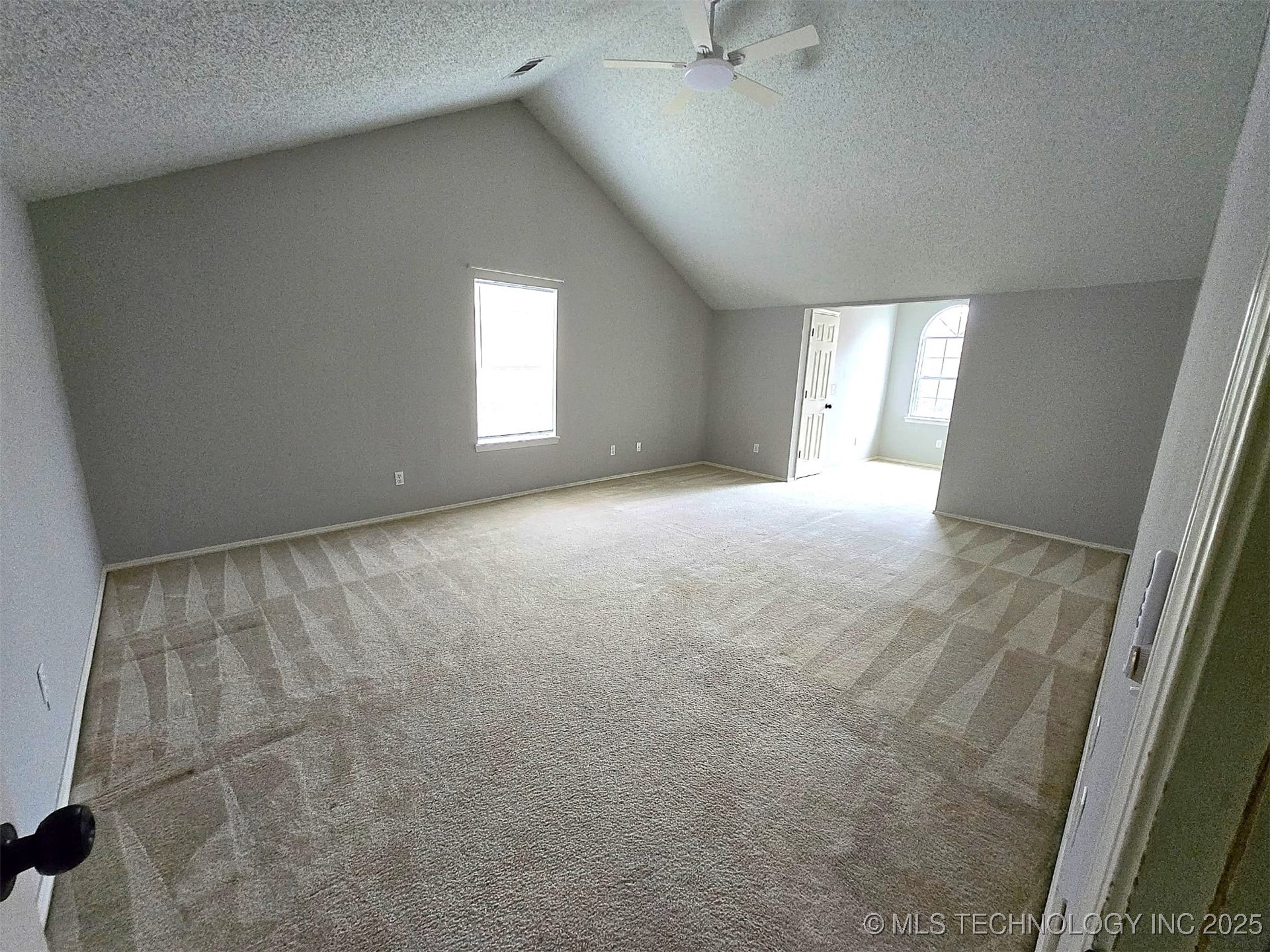 12404 E 35th Street Property Photo 13