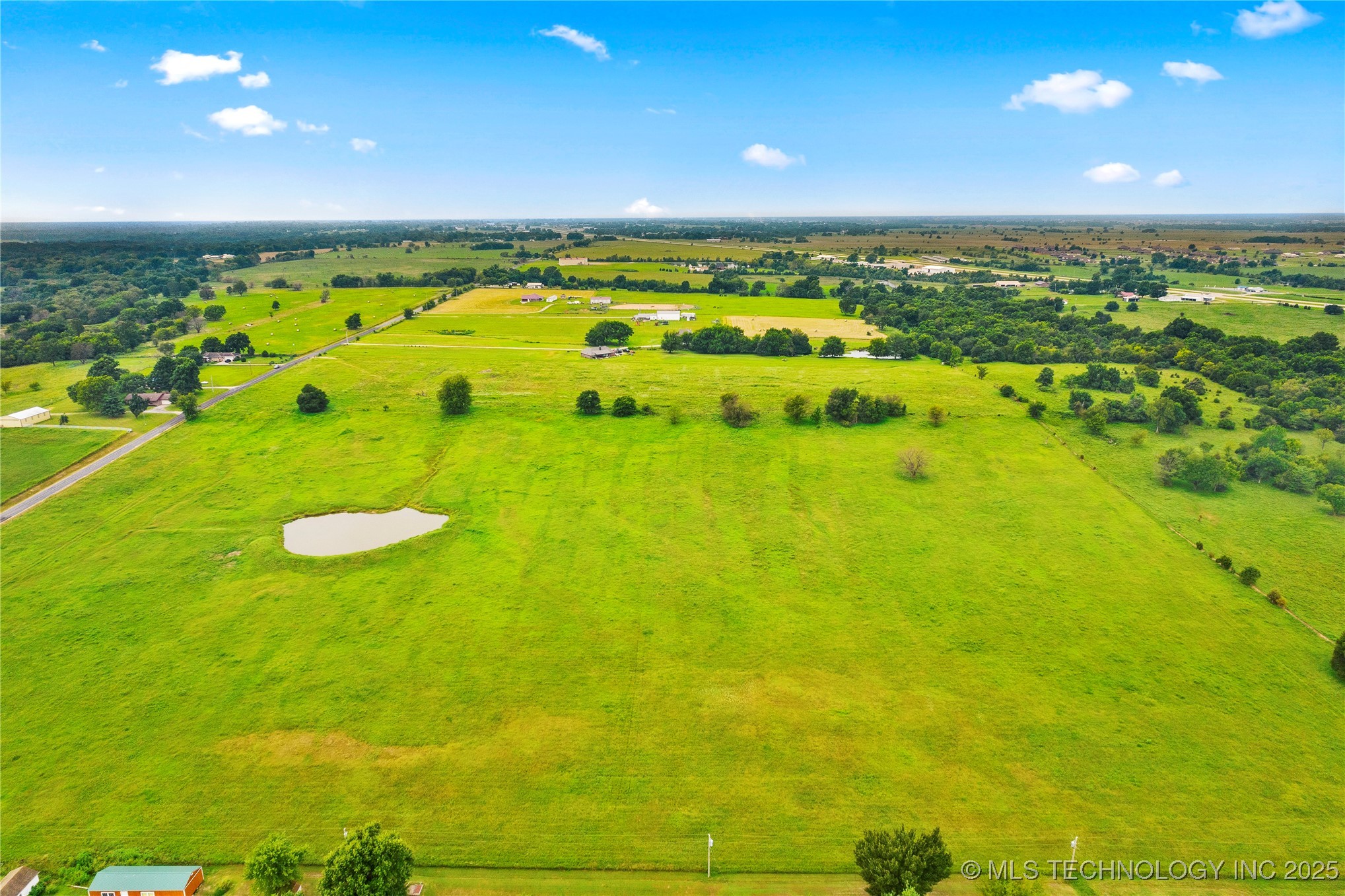 12 E 420 Road Property Photo 19