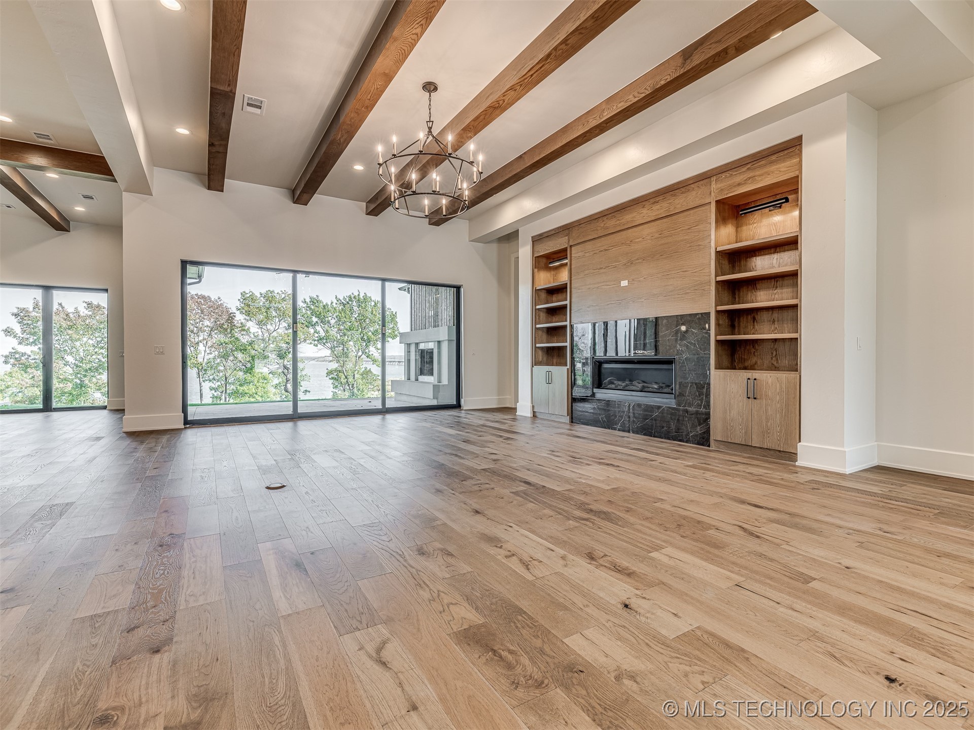 6001 Rare Eagle Court Property Photo 6