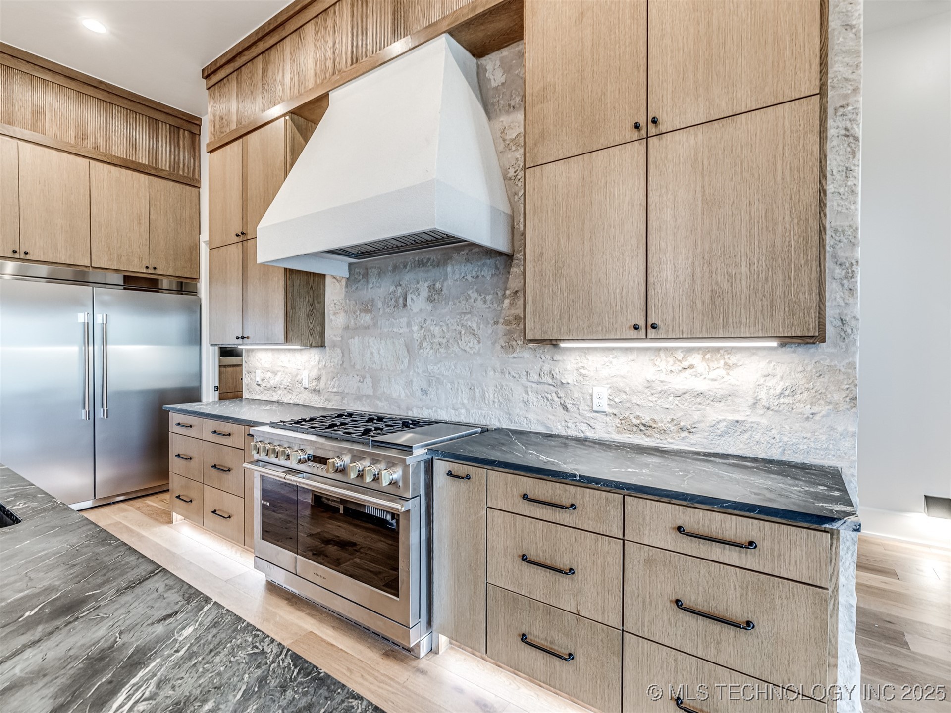 6001 Rare Eagle Court Property Photo 21