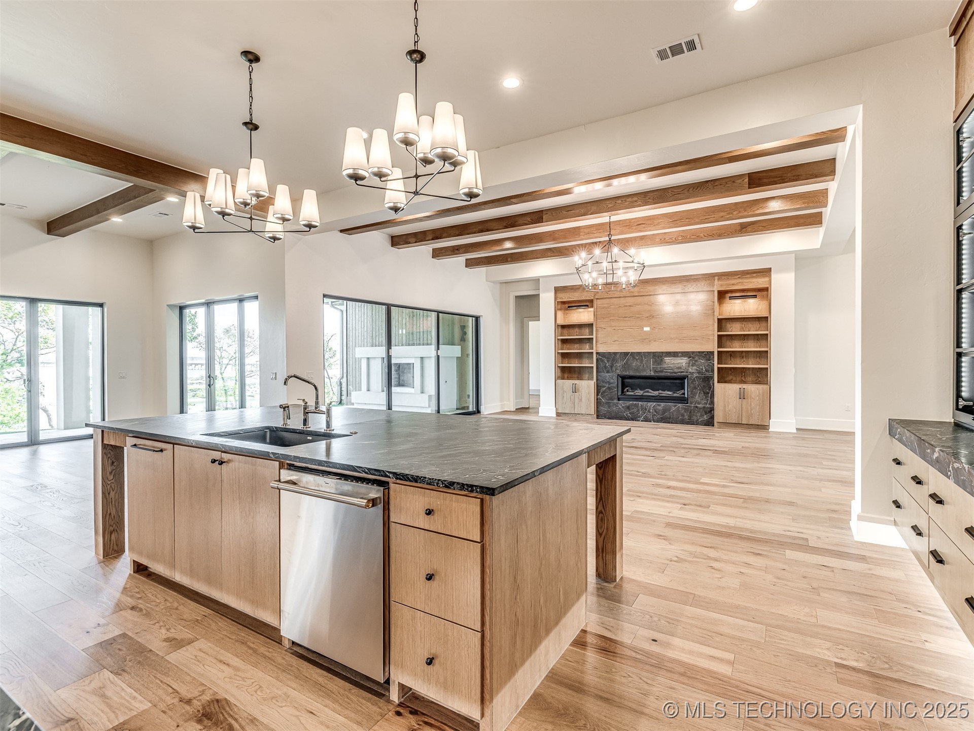 6001 Rare Eagle Court Property Photo 23