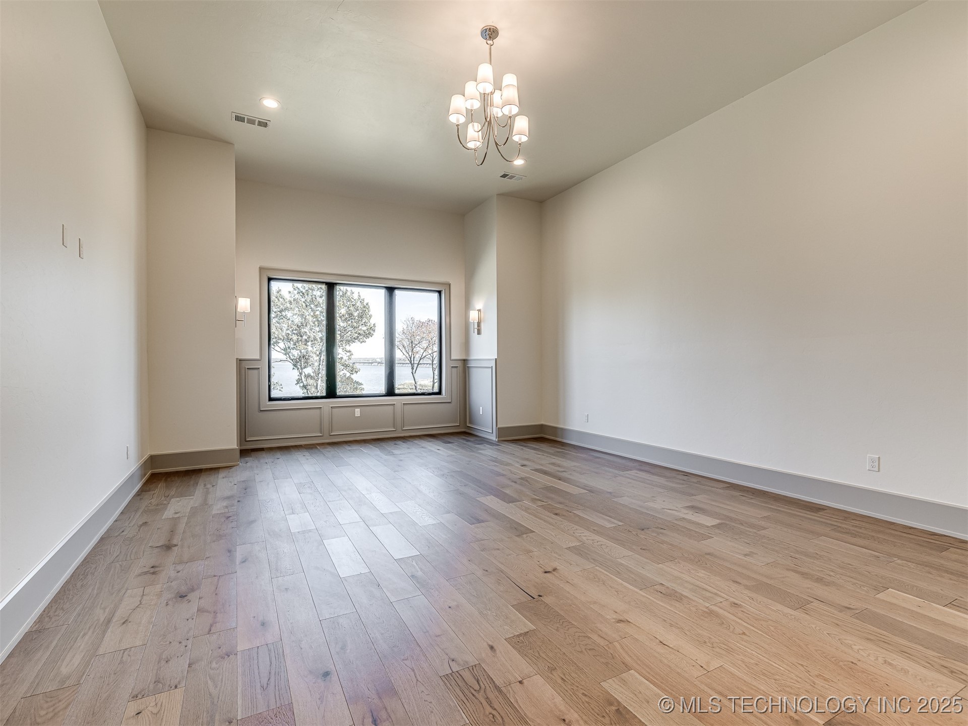 6001 Rare Eagle Court Property Photo 31