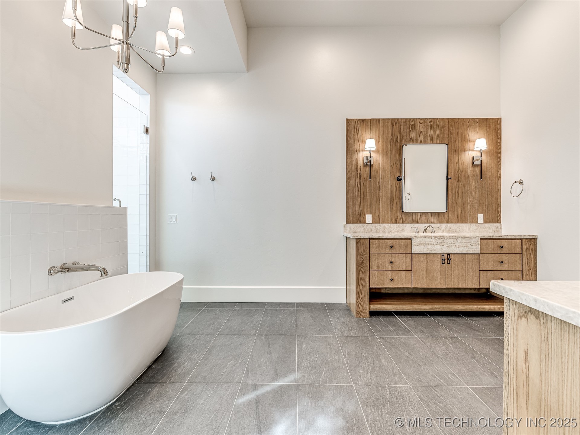 6001 Rare Eagle Court Property Photo 37