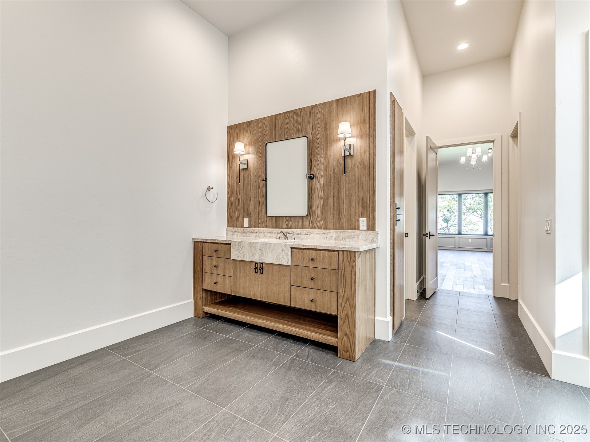 6001 Rare Eagle Court Property Photo 39