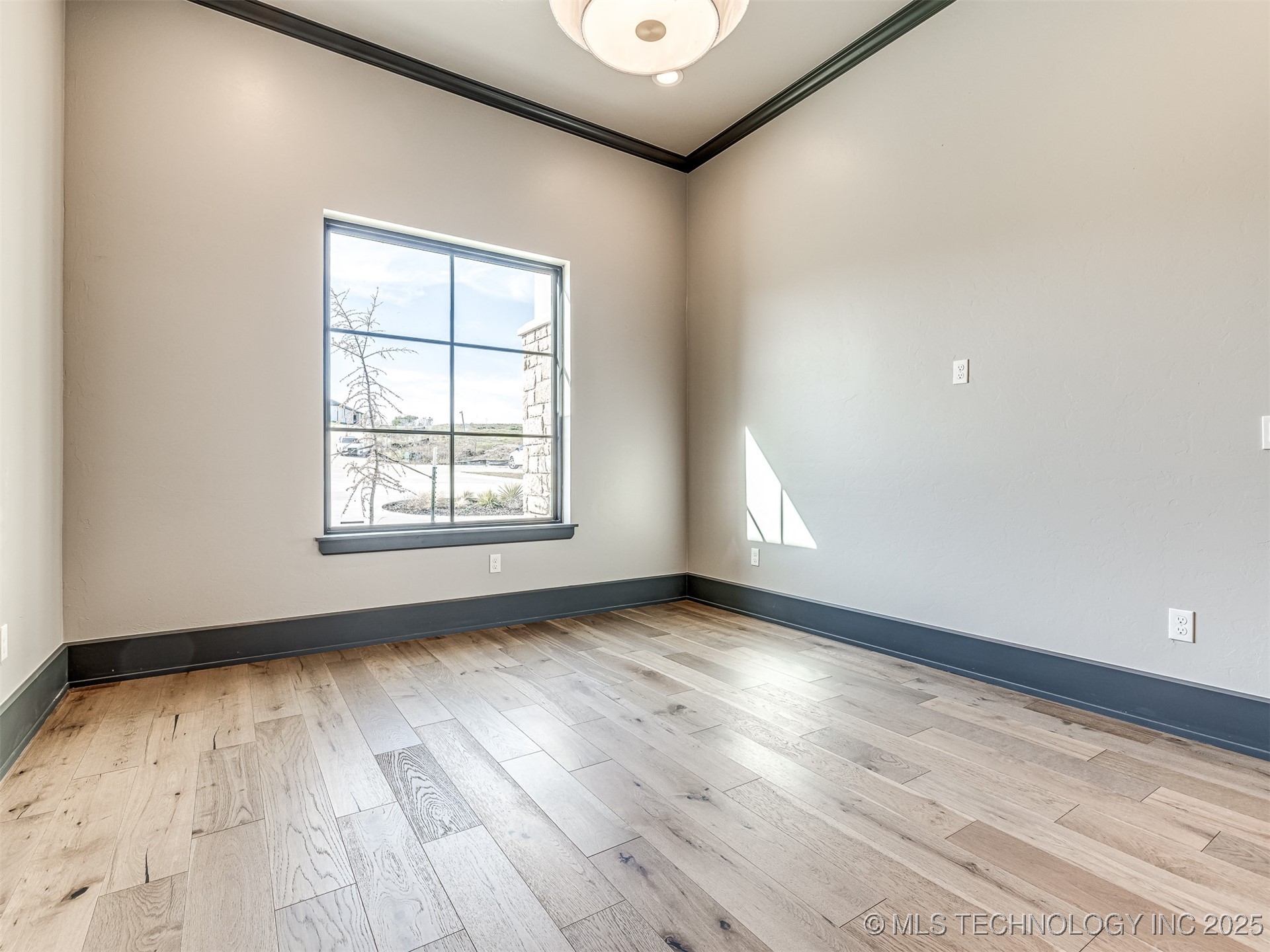 6001 Rare Eagle Court Property Photo 46