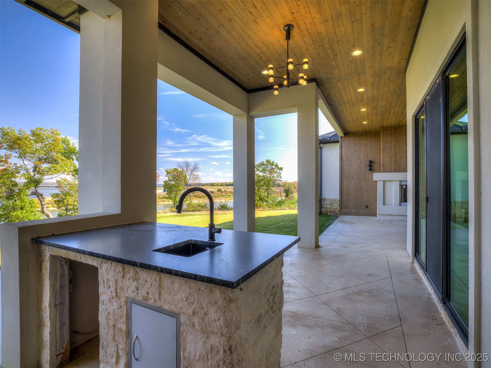 6001 Rare Eagle Court Property Photo 77