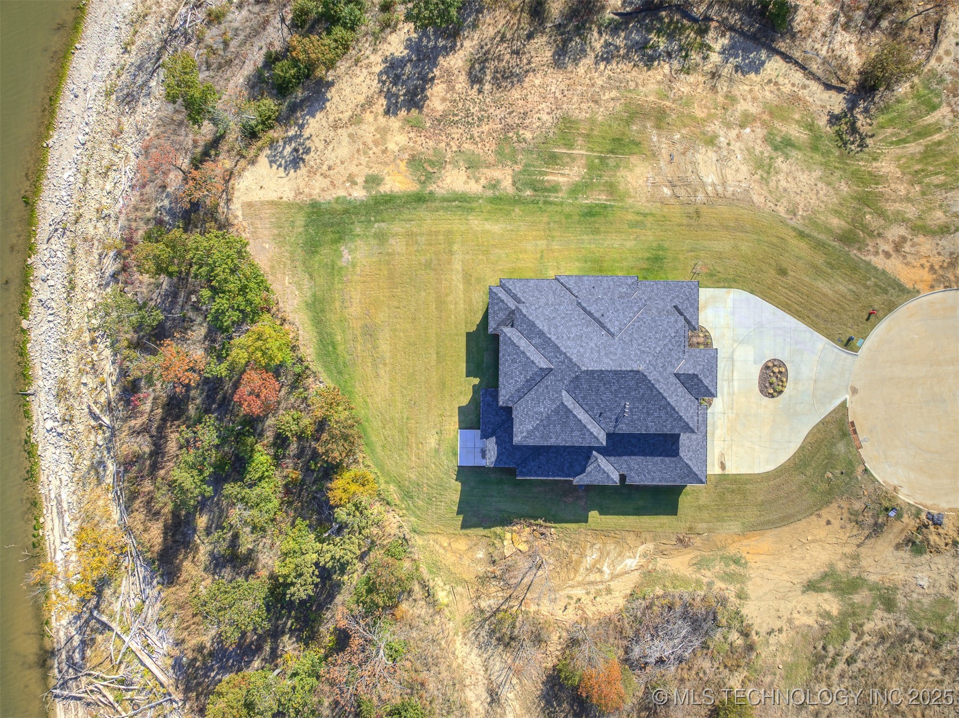 6001 Rare Eagle Court Property Photo 85