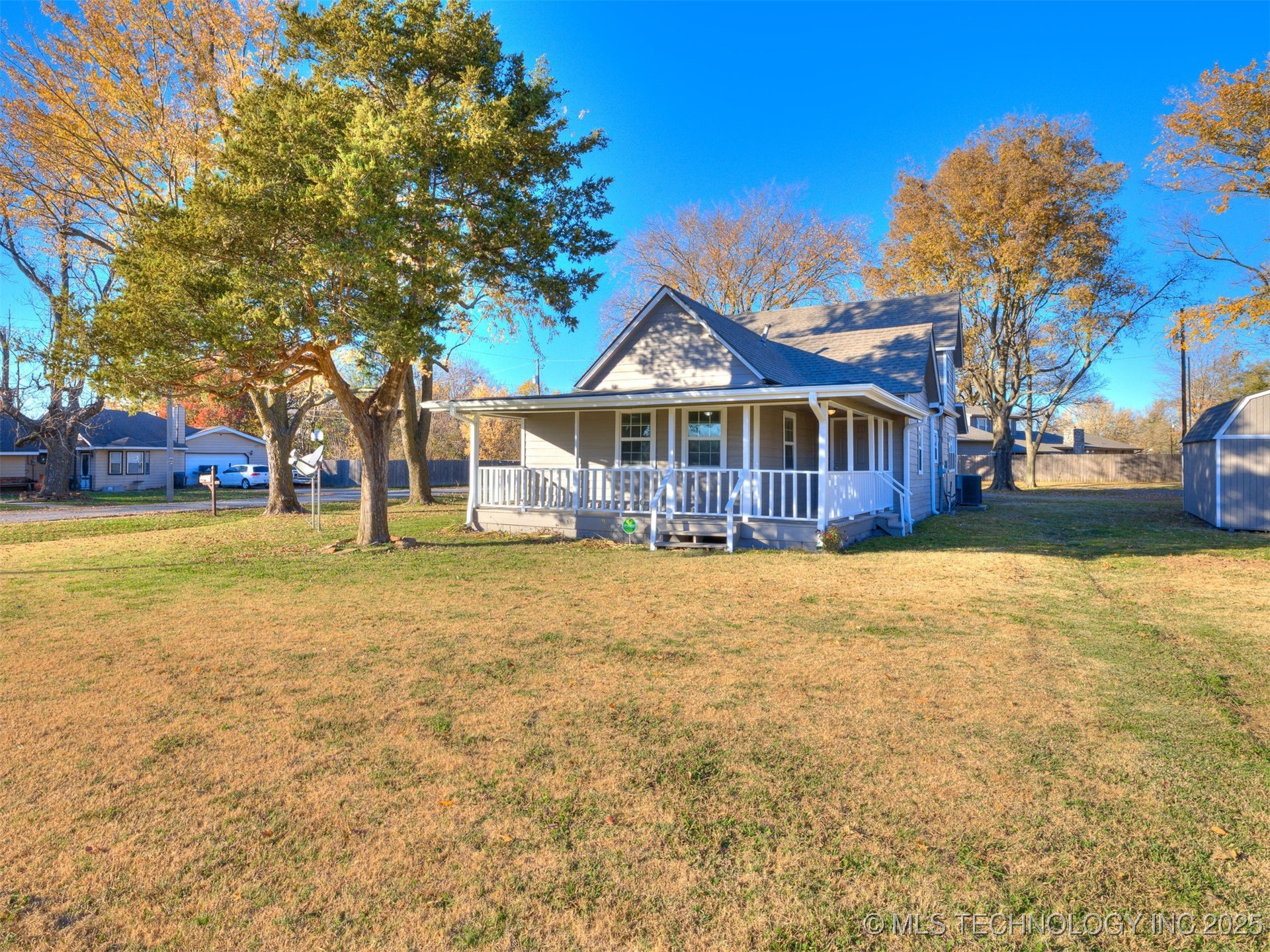 201 E Cherokee Street Property Photo 6