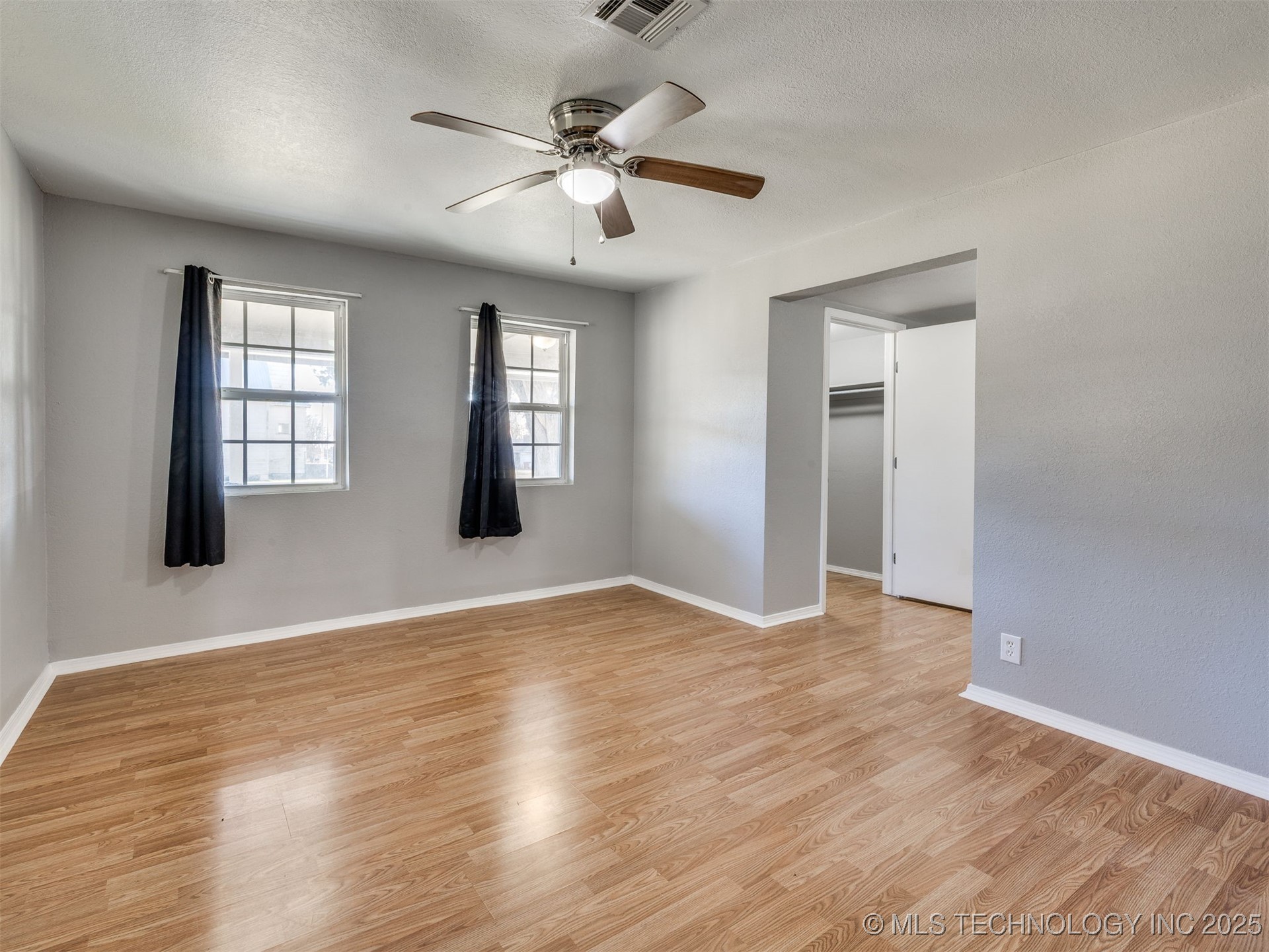 201 E Cherokee Street Property Photo 17