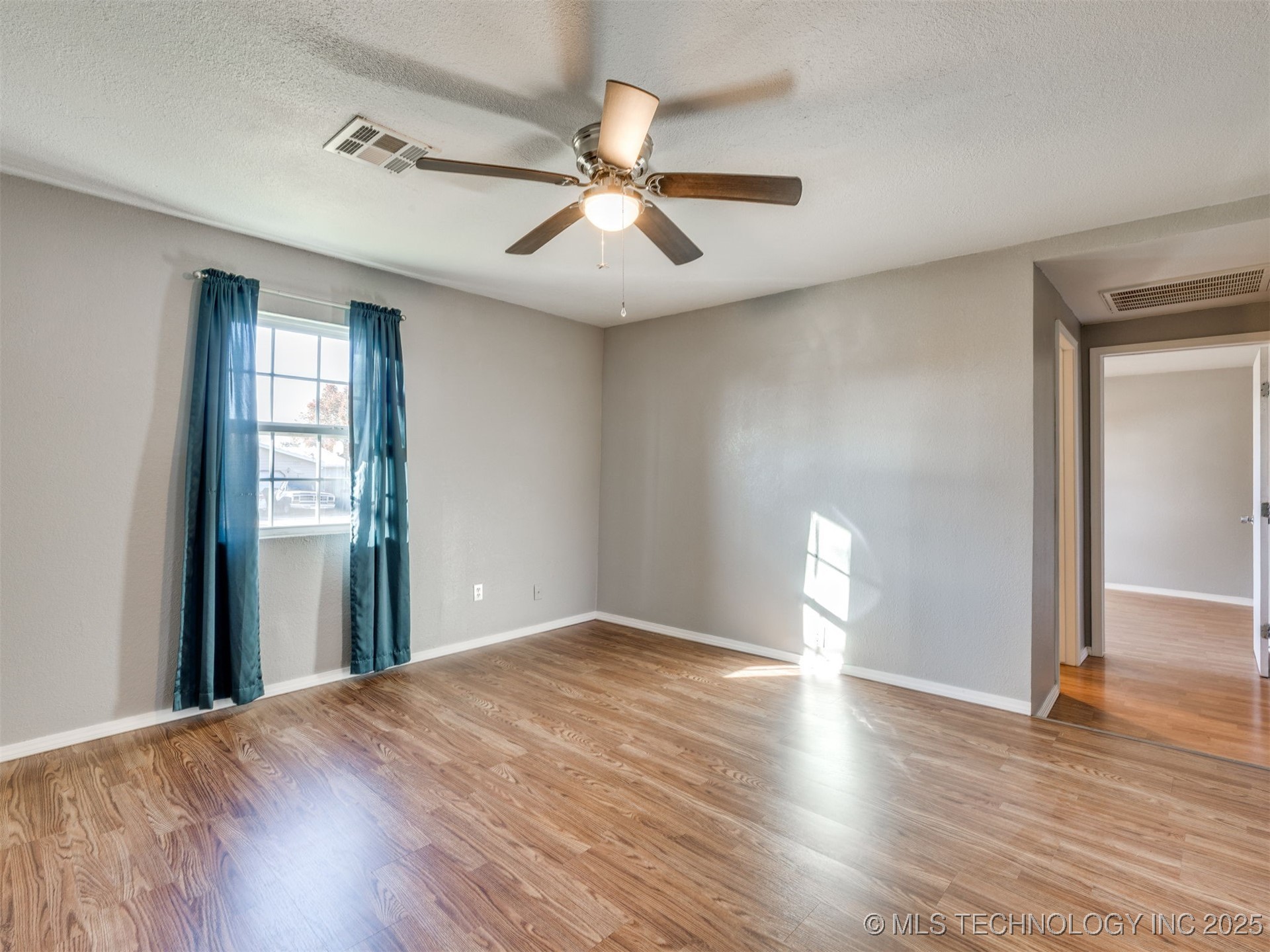 201 E Cherokee Street Property Photo 24