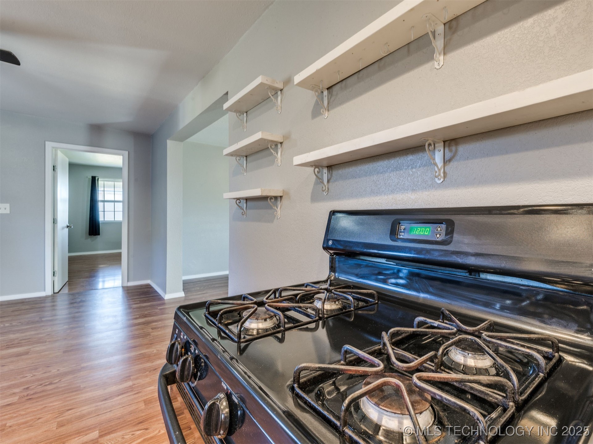 201 E Cherokee Street Property Photo 34