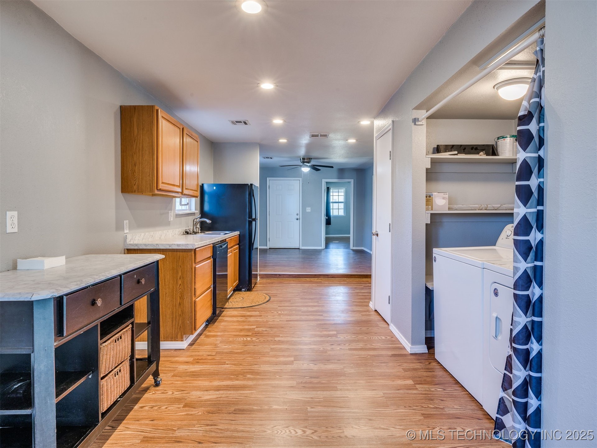 201 E Cherokee Street Property Photo 42