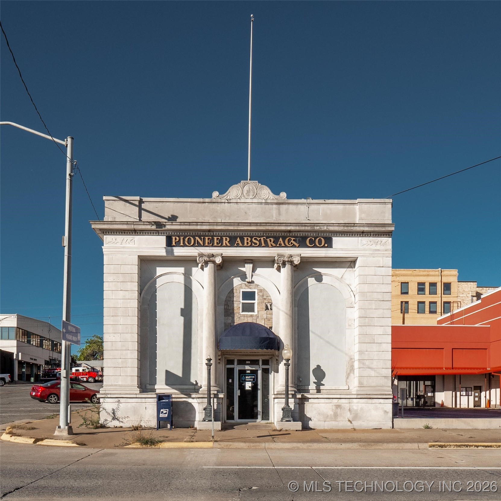 101 E Carl Albert Property Photo 2