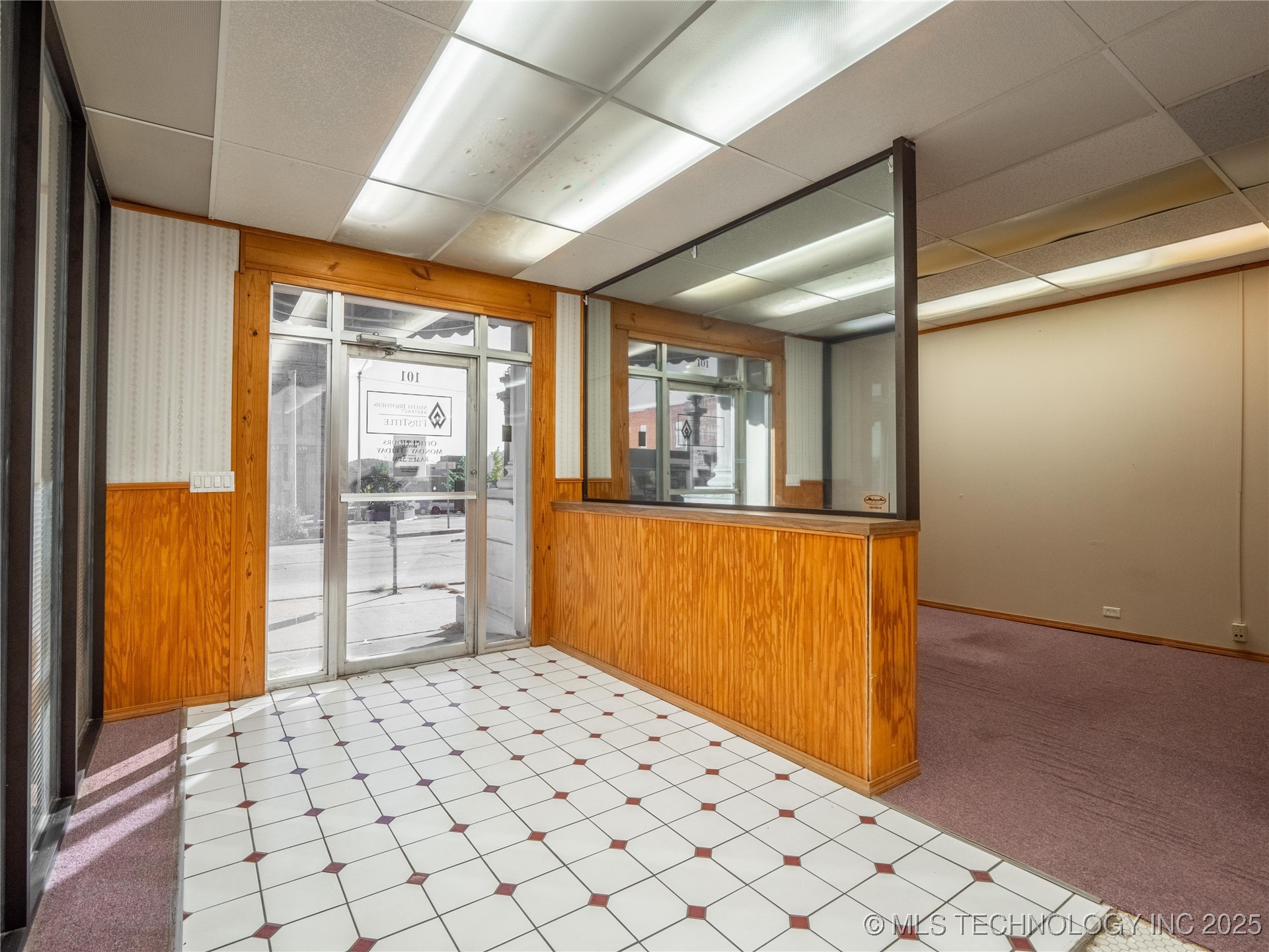 101 E Carl Albert Property Photo 4