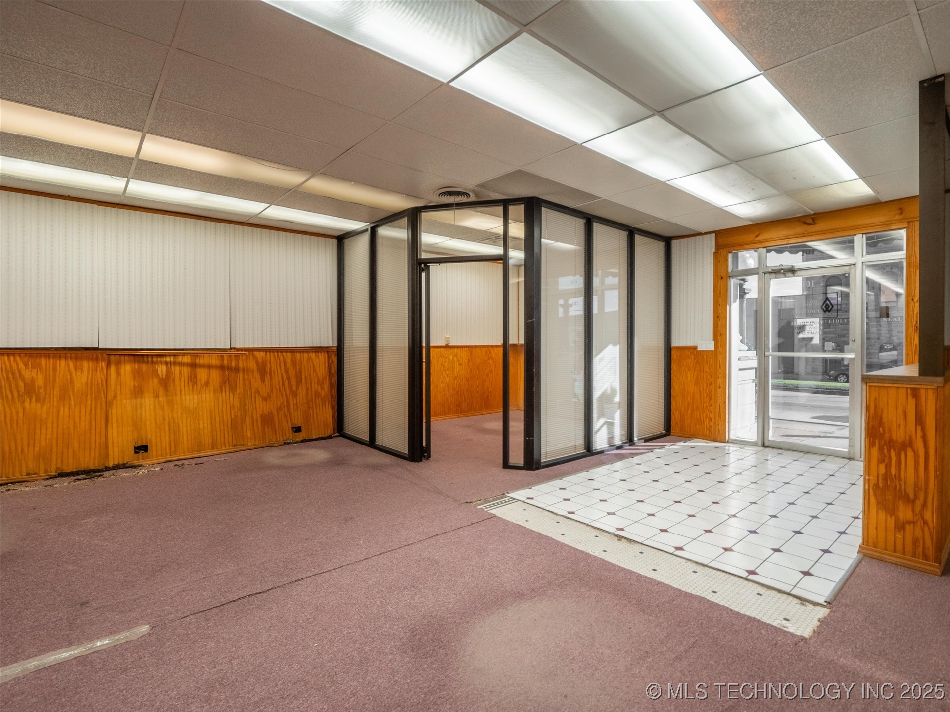 101 E Carl Albert Property Photo 9