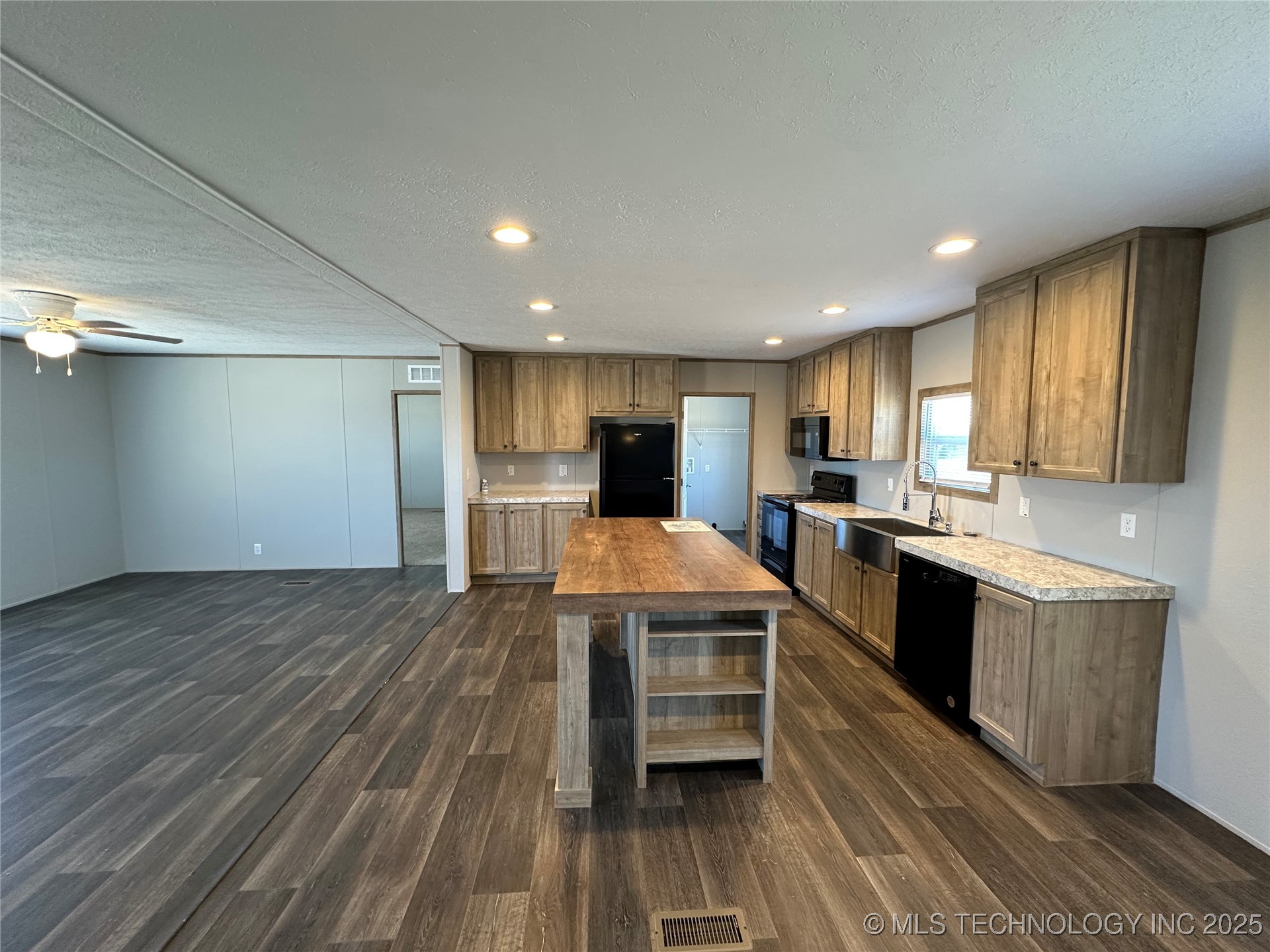 17374 S 545th Avenue W Property Photo 7