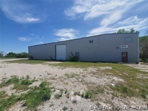 16901 S Admiral Place Property Photo 4