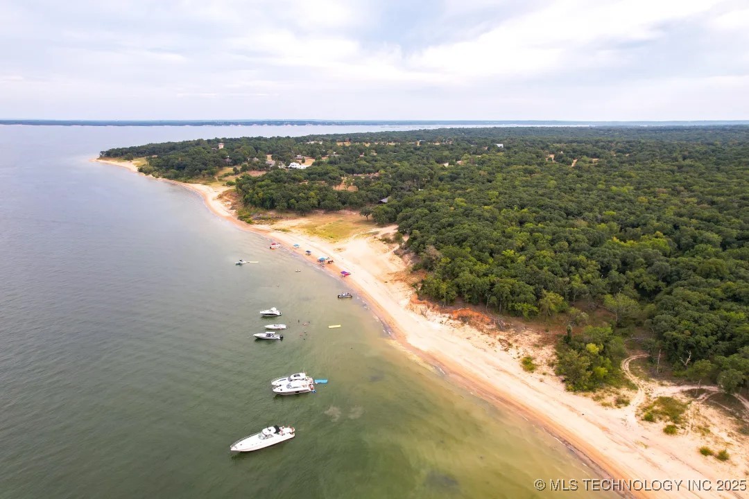 5112 Oakwood Drive Property Photo 23