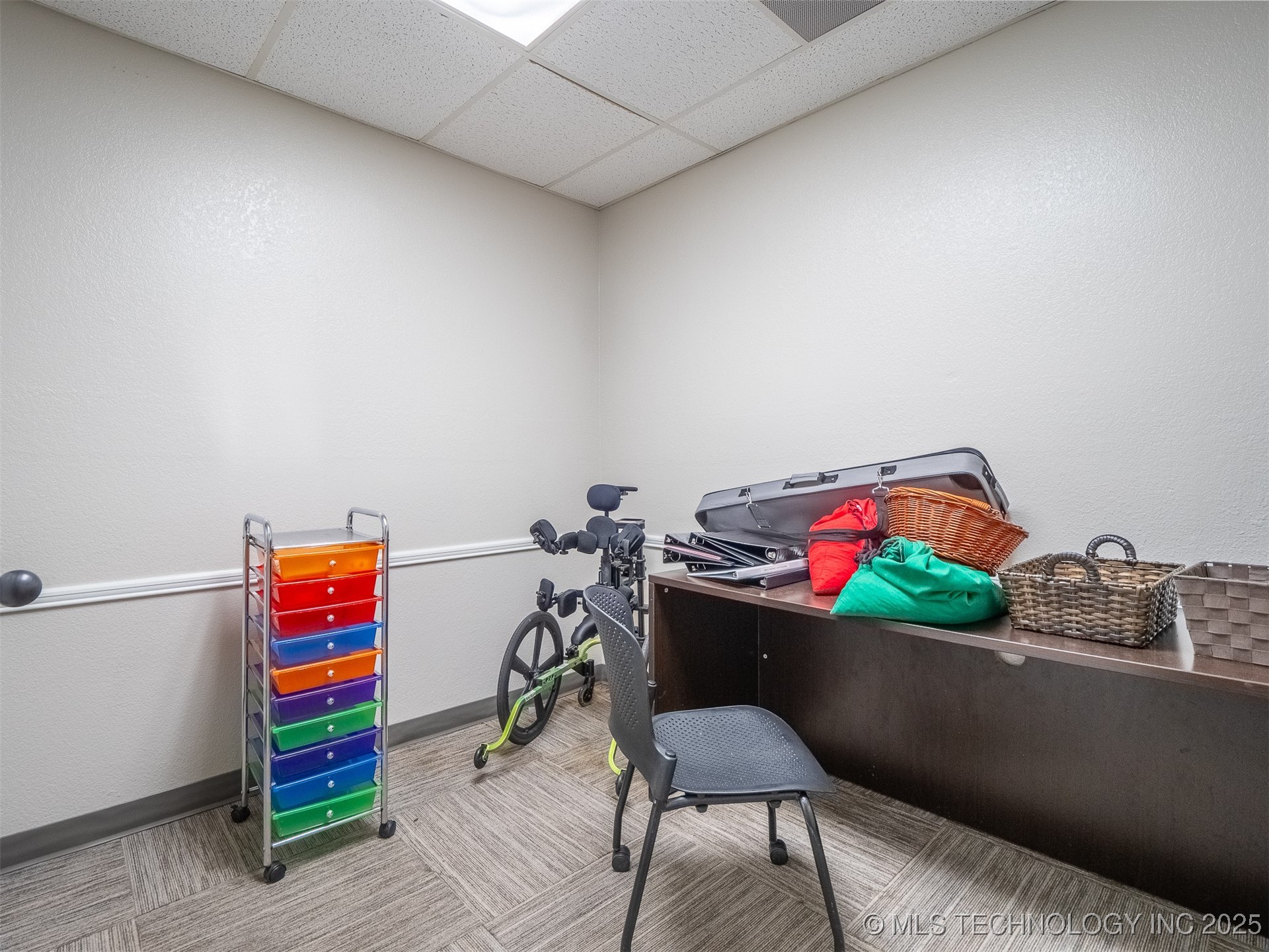 1029 E Washington Property Photo 15