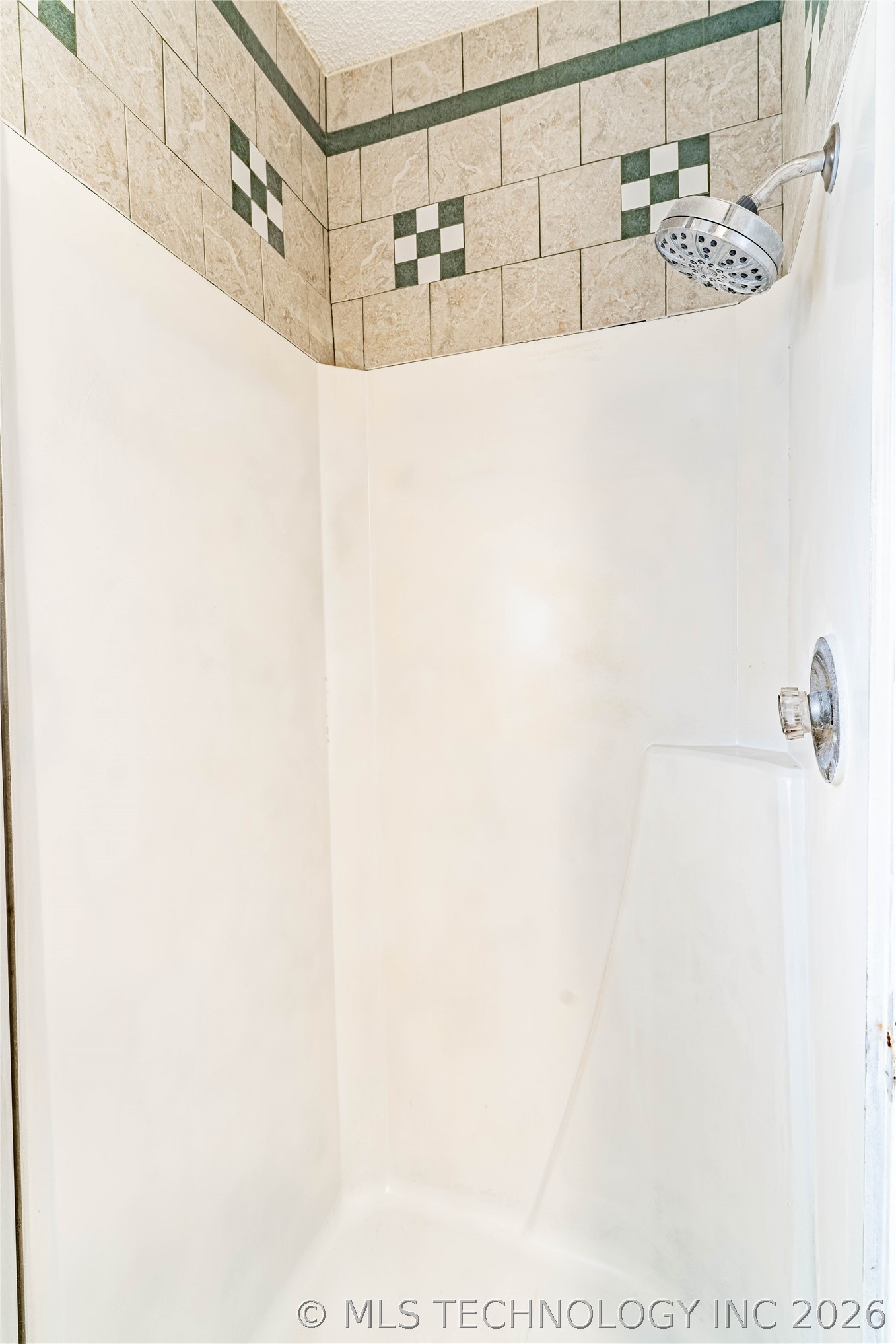 809 S Holmes Avenue Property Photo 15