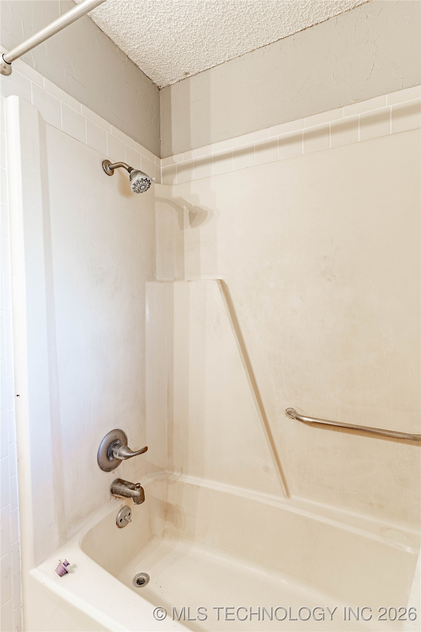 809 S Holmes Avenue Property Photo 24