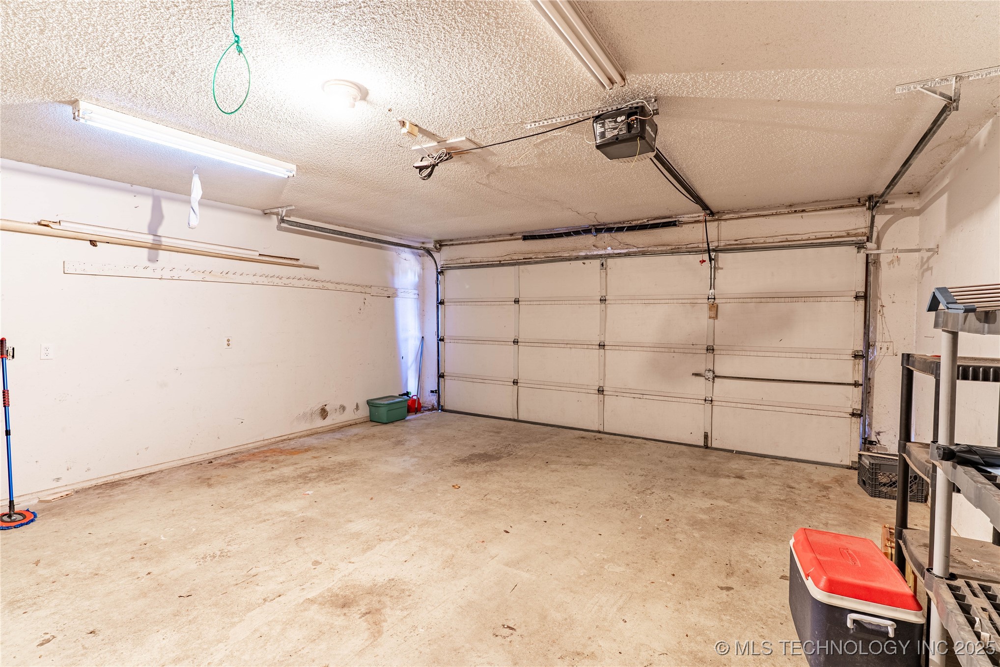 809 S Holmes Avenue Property Photo 25