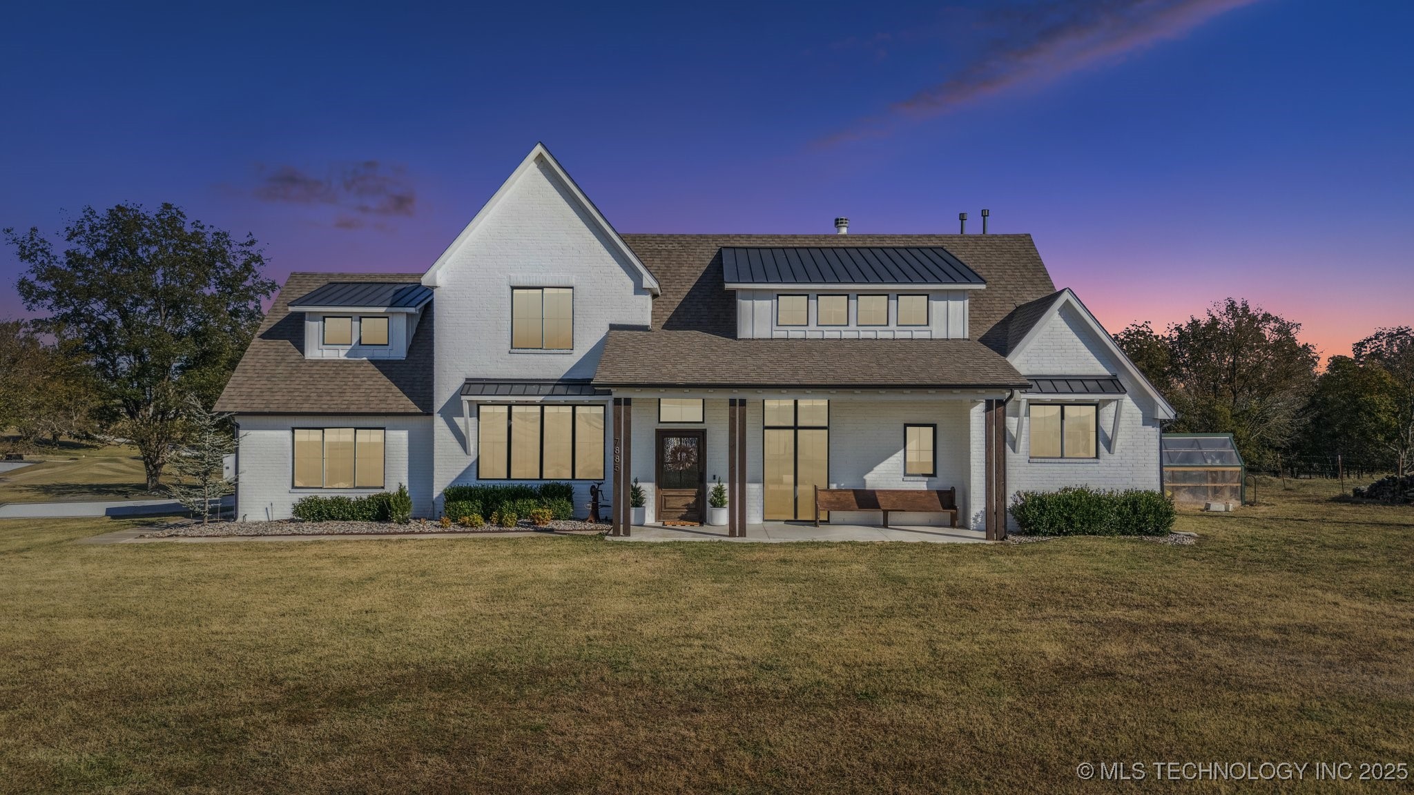 7885 S 329th Avenue E Property Photo 1