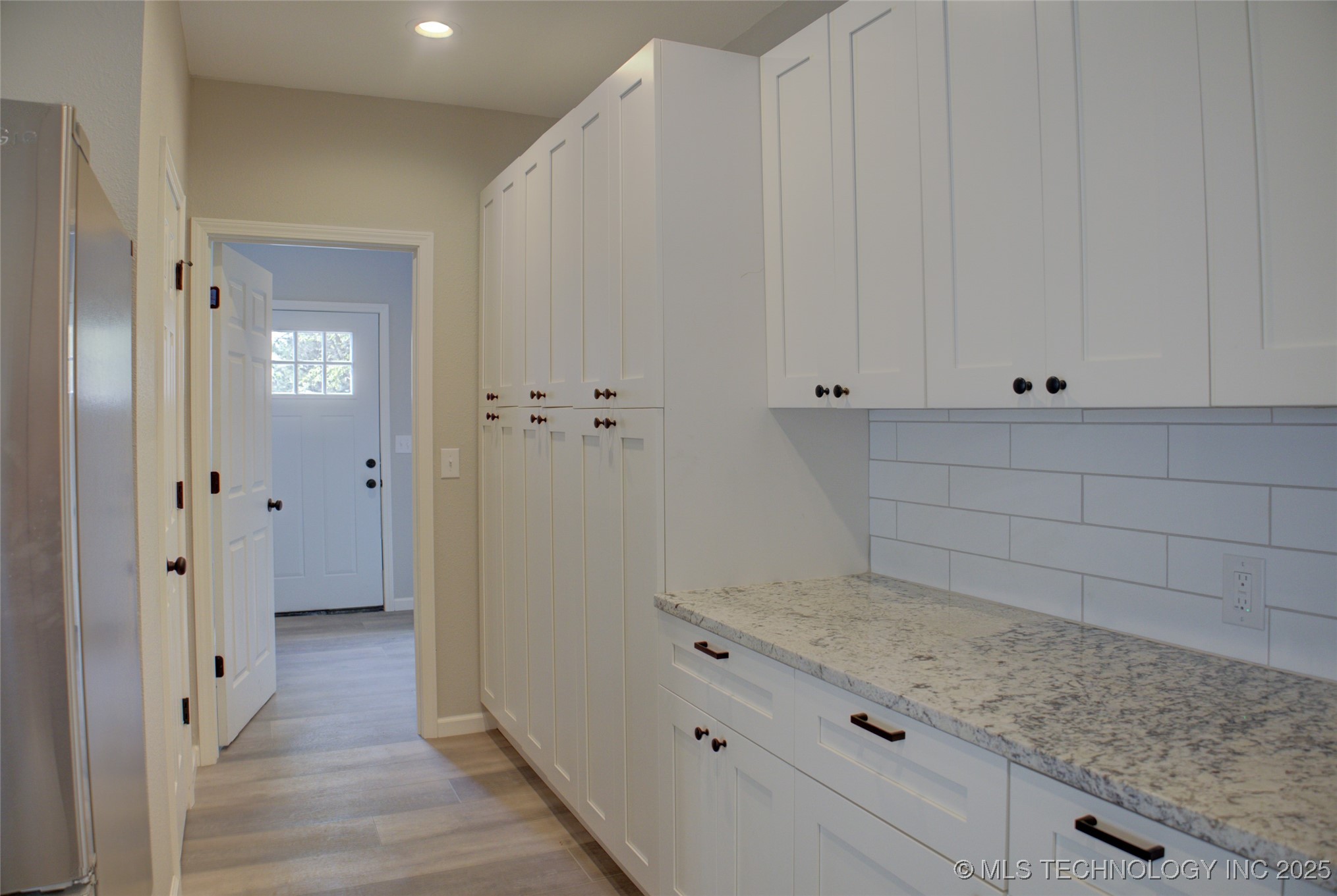 1106 E 6th Street Property Photo 22