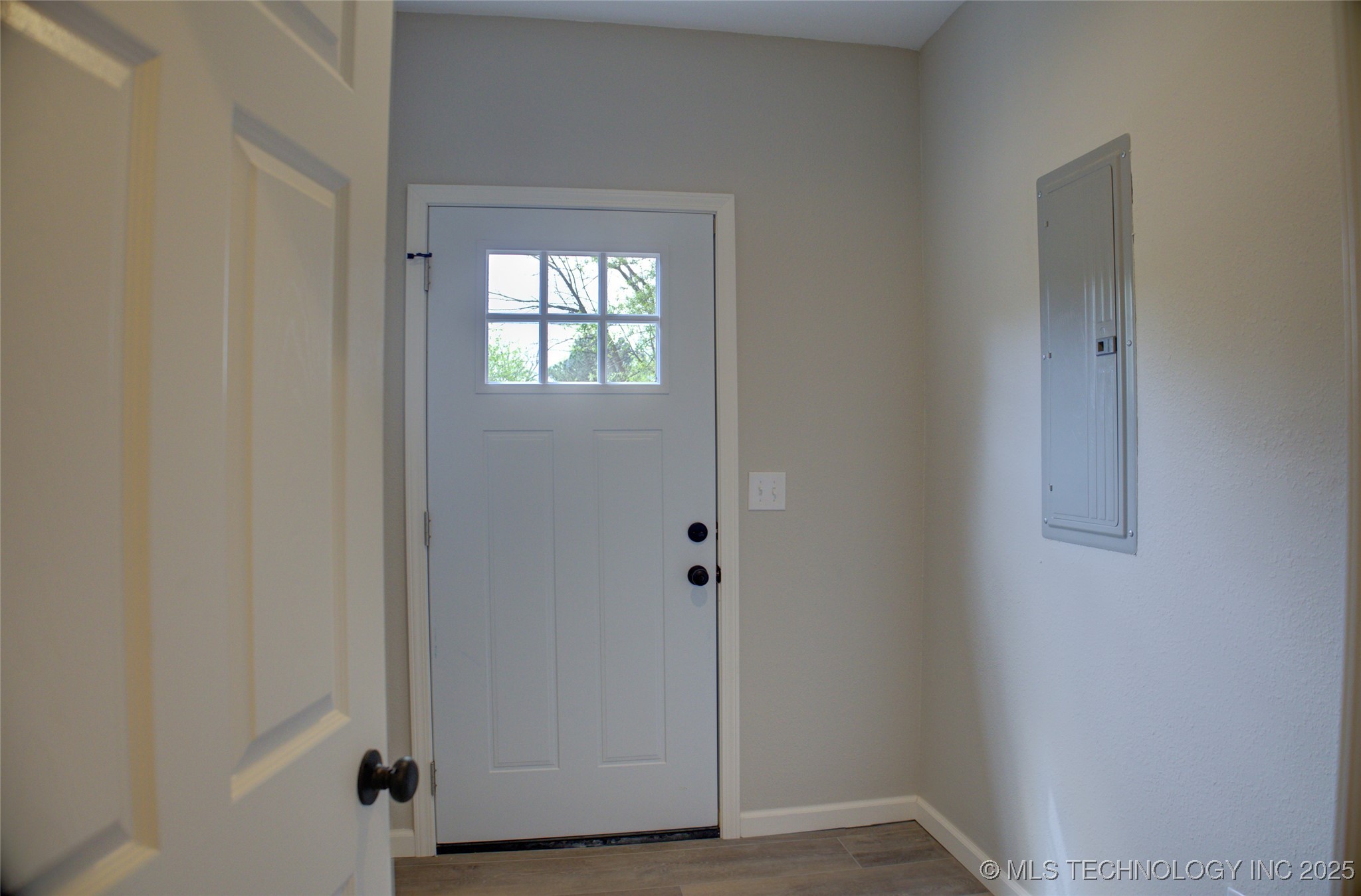 1106 E 6th Street Property Photo 23