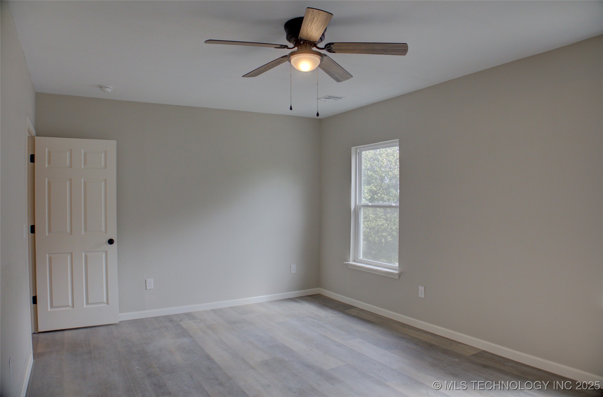 1106 E 6th Street Property Photo 37