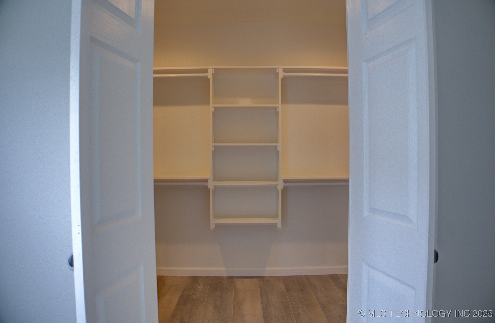 1106 E 6th Street Property Photo 43