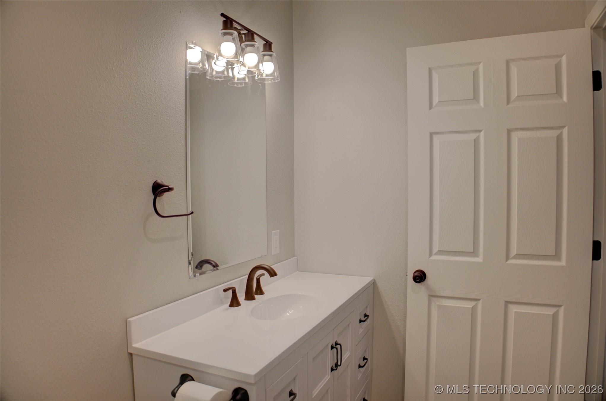 1106 E 6th Street Property Photo 53