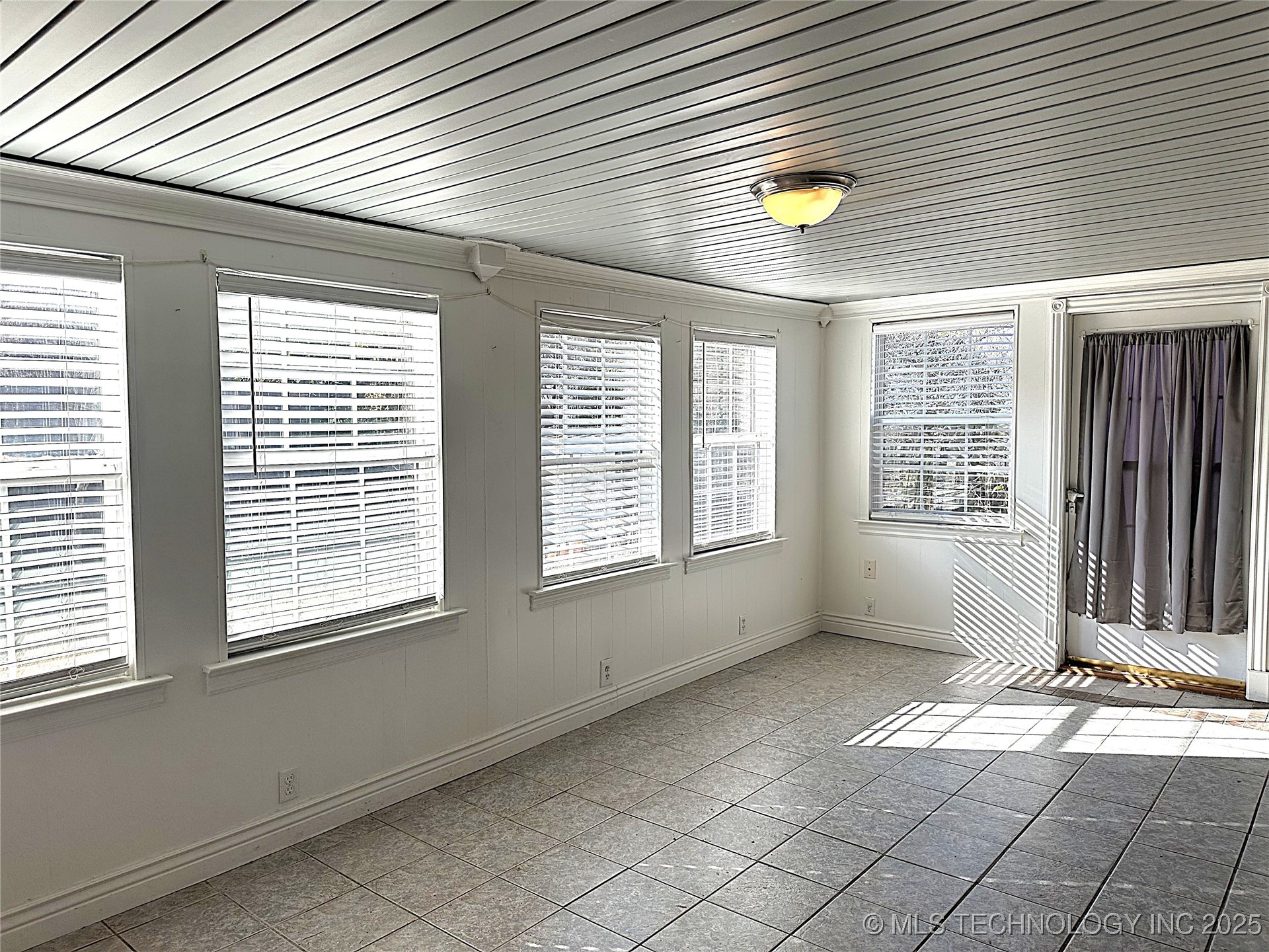 1508 Sunny Lane Property Photo 14