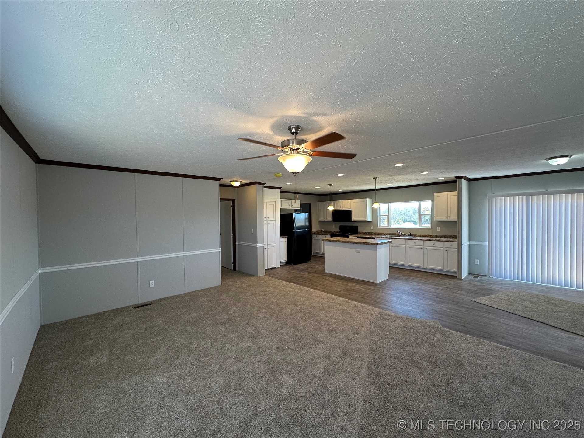 17388 S 545th West Avenue Property Photo 7